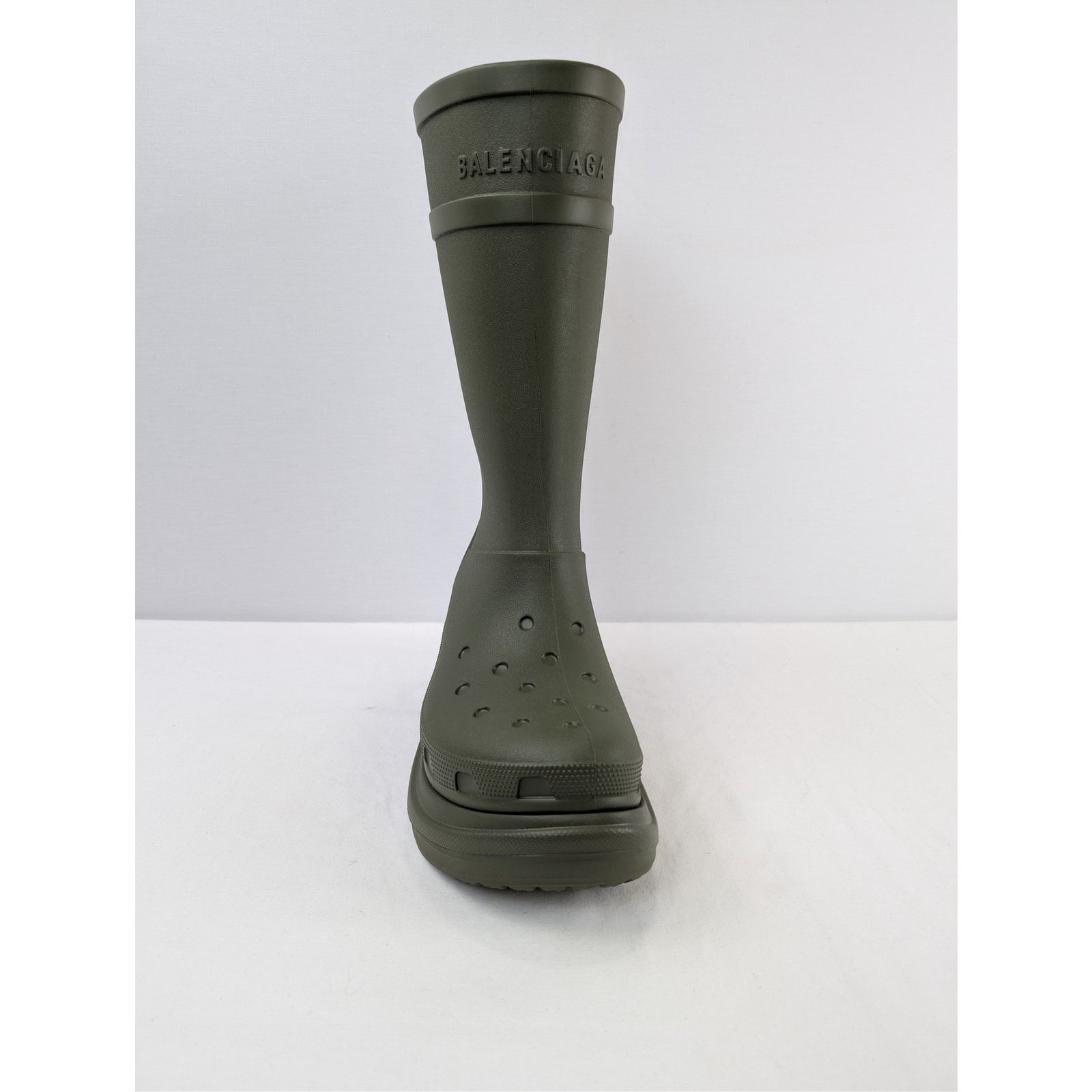 Balenciaga o1rshd1 Rubber Crocs Boot in Army Green Size US 12 / EU 45 - 13 Thumbnail