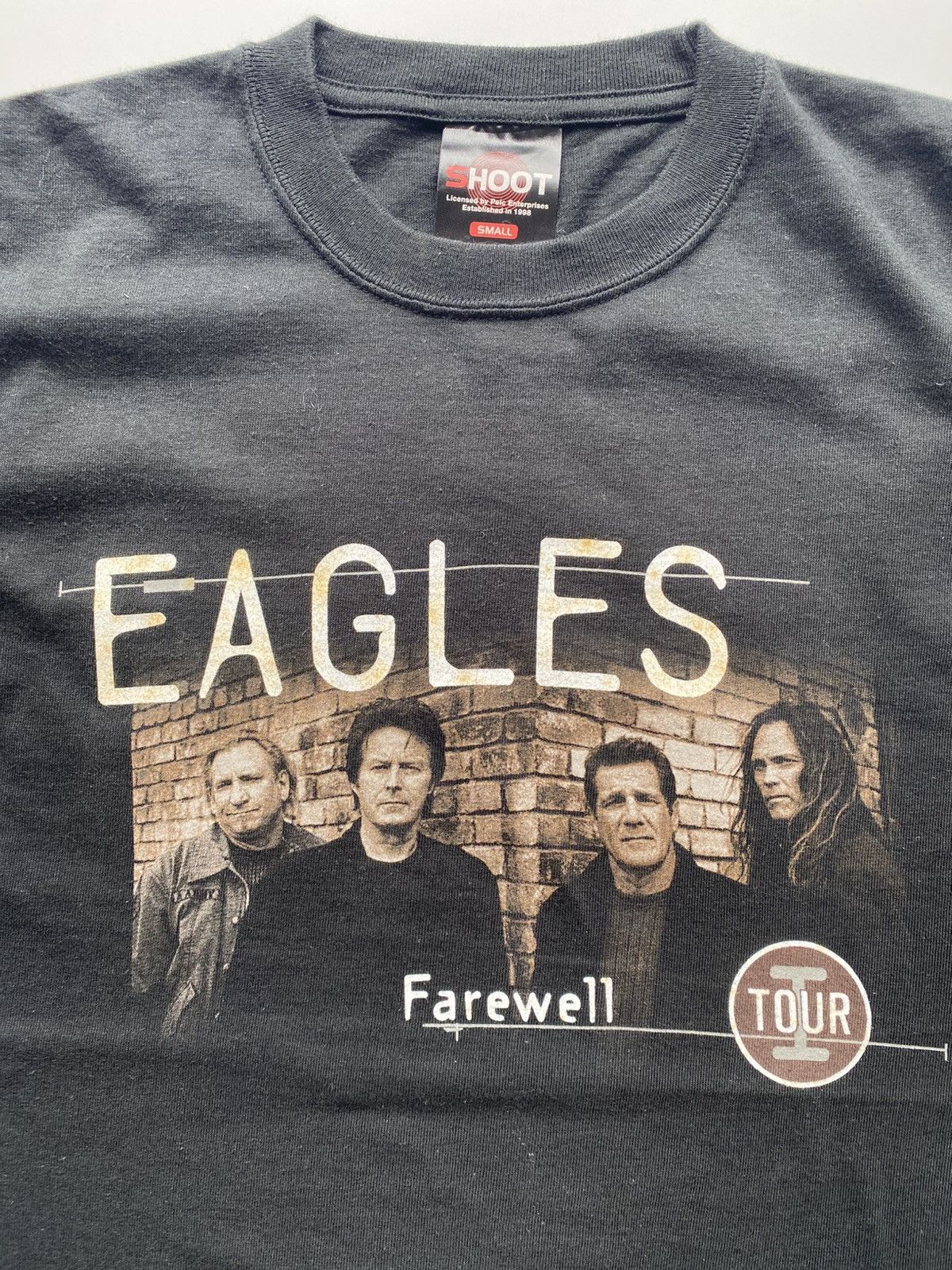 Band Tees EAGLE FAREWELL TOUR 2004 Size US S / EU 44-46 / 1 - 3 Thumbnail