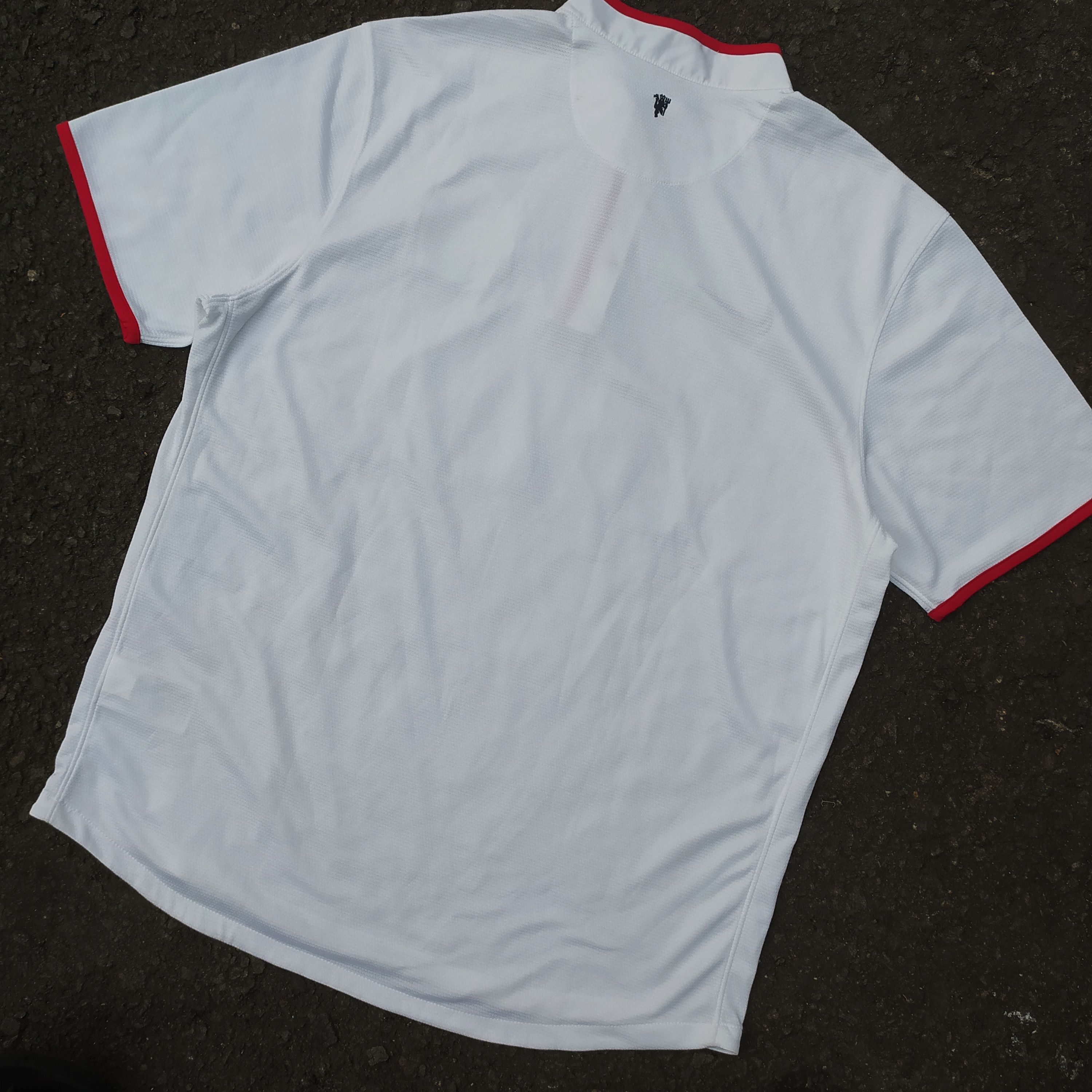 Nike Manchester United 2012/13 Away Shirt - Last Time EPL Title Size US XL / EU 56 / 4 - 4 Thumbnail
