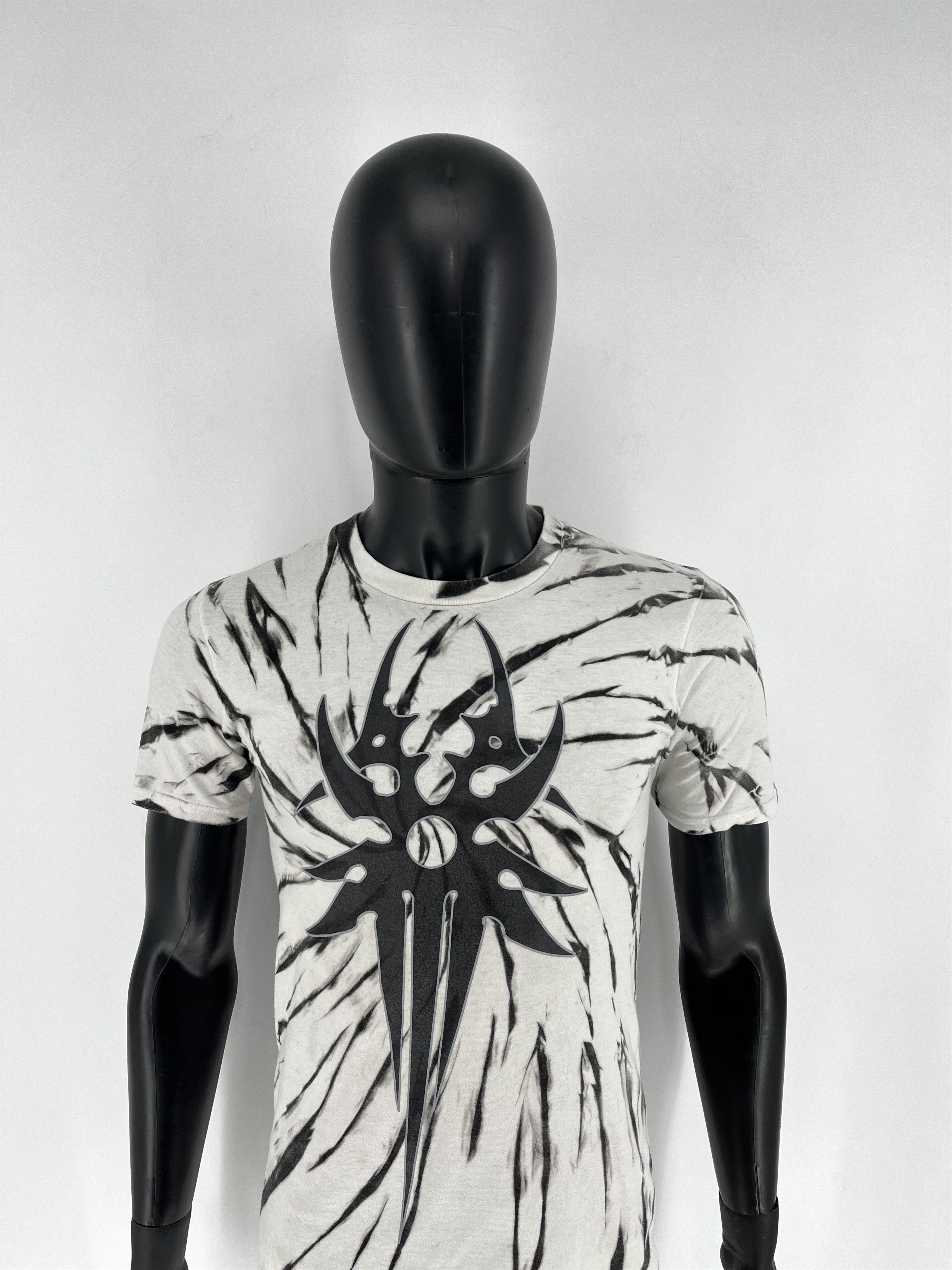 Vintage Vintage Y2k Washed AvantGarde Tribal Tee Streetwear Size US S / EU 44-46 / 1 - 5 Thumbnail