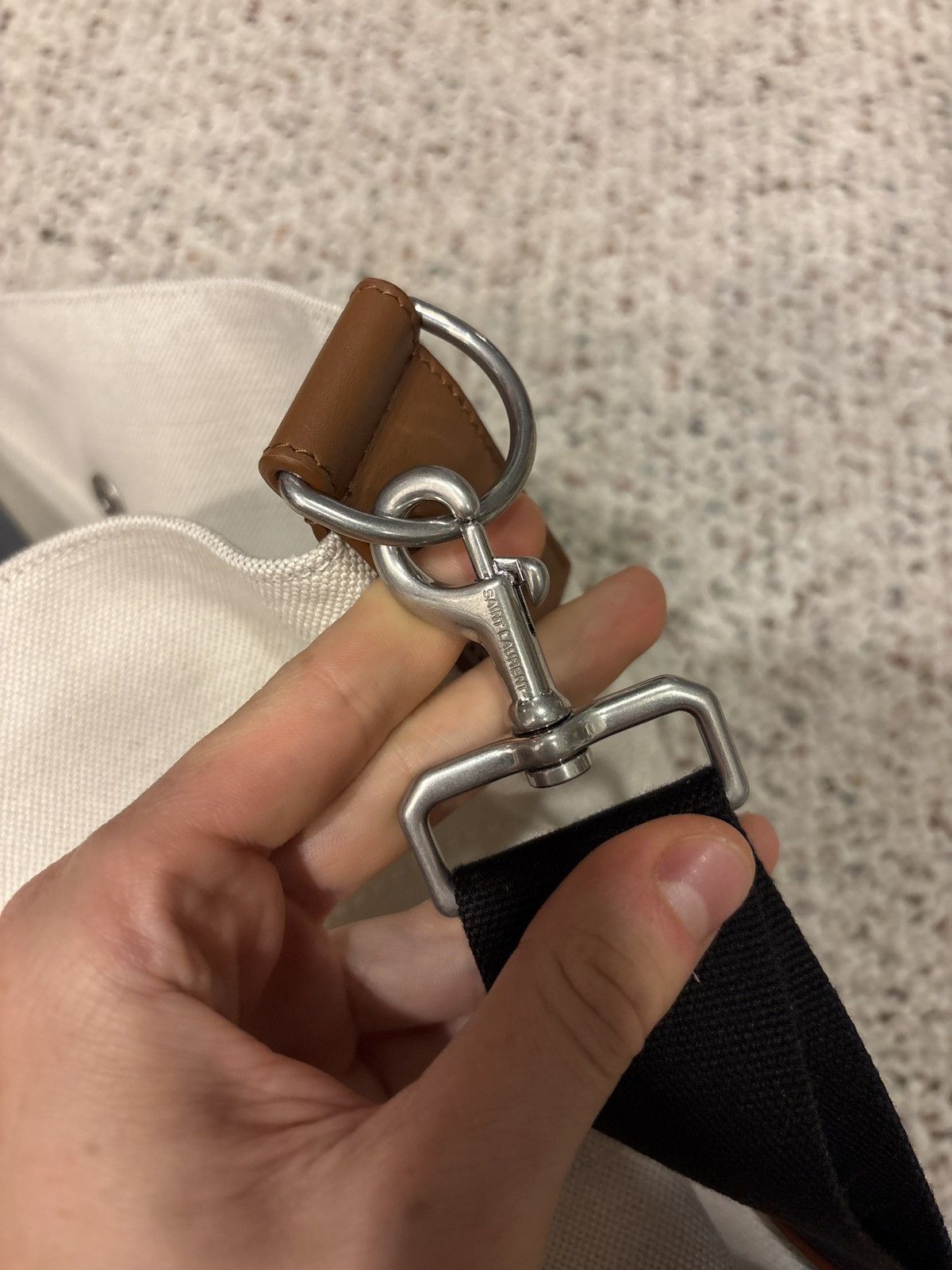 Saint Laurent Paris Saint Laurent Cream/Brown Leather Rive Gauche XL Tote Bag Size ONE SIZE - 9 Thumbnail