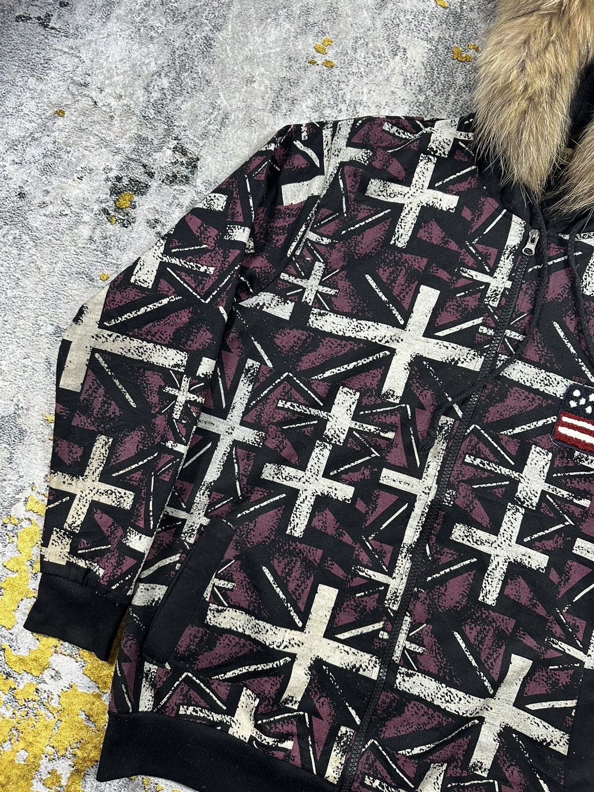 Yasuyuki Ishii USA AOP BRITISH FUR ZIPHOODIE IFSIXWASNINE LGB STYLE Size US M / EU 48-50 / 2 - 6 Thumbnail