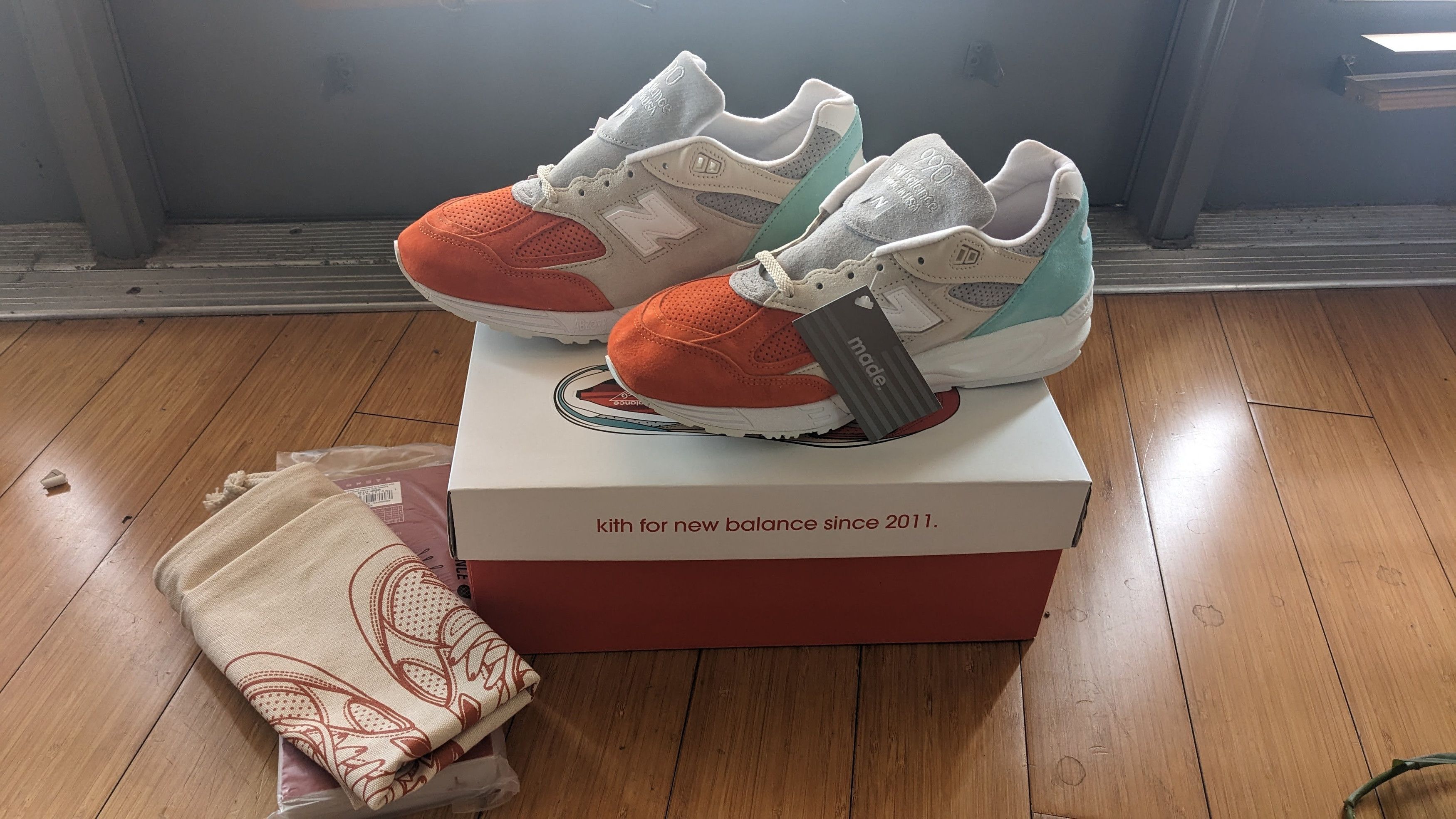 image of 990V2 Kith Cyclades M990Kc2 New - Size 10 Shoes in Orange, Men's