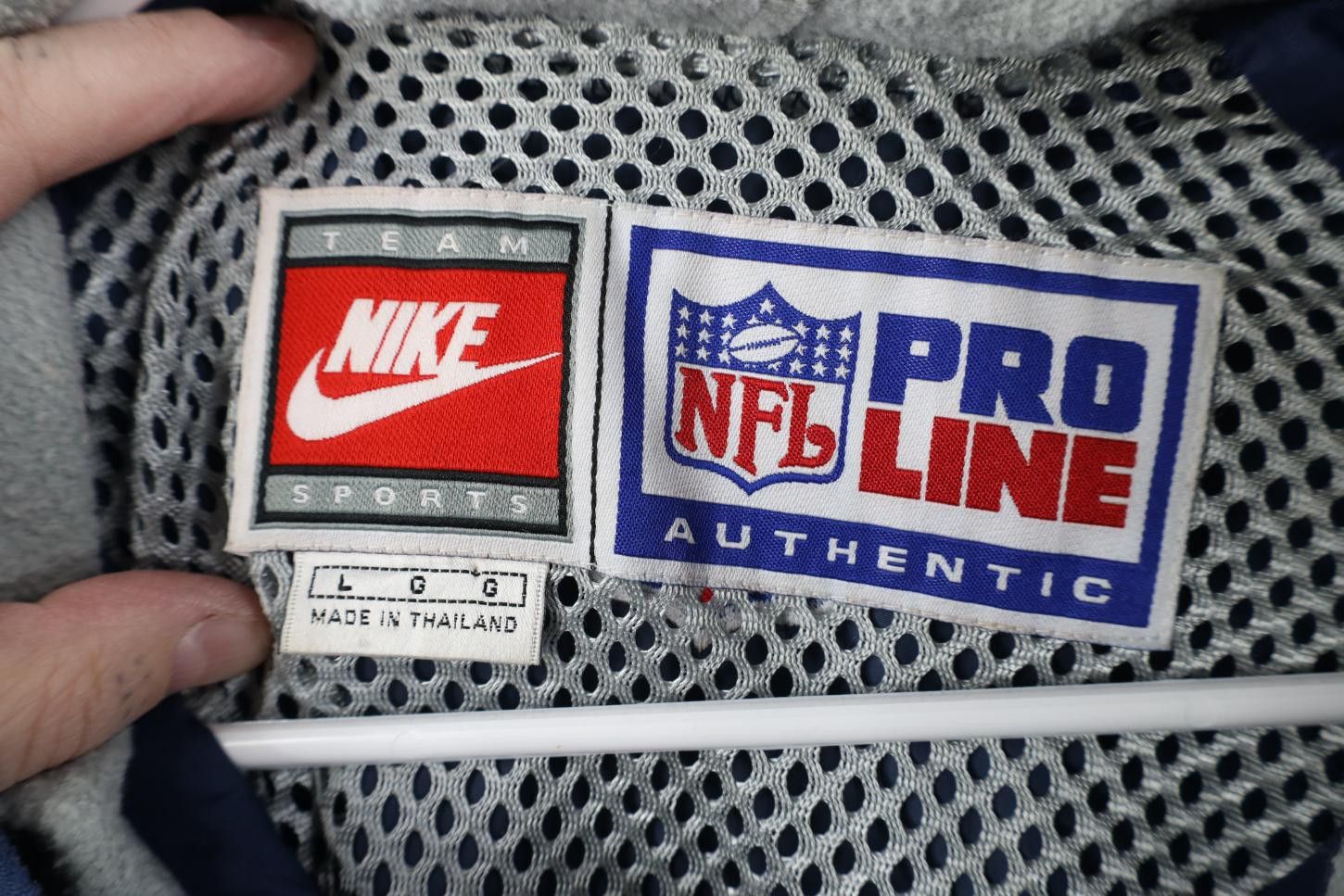 Nike Vintage 90s Nike Pro Line Cowboys Hooded Rain Jacket Size US L / EU 52-54 / 3 - 11 Thumbnail