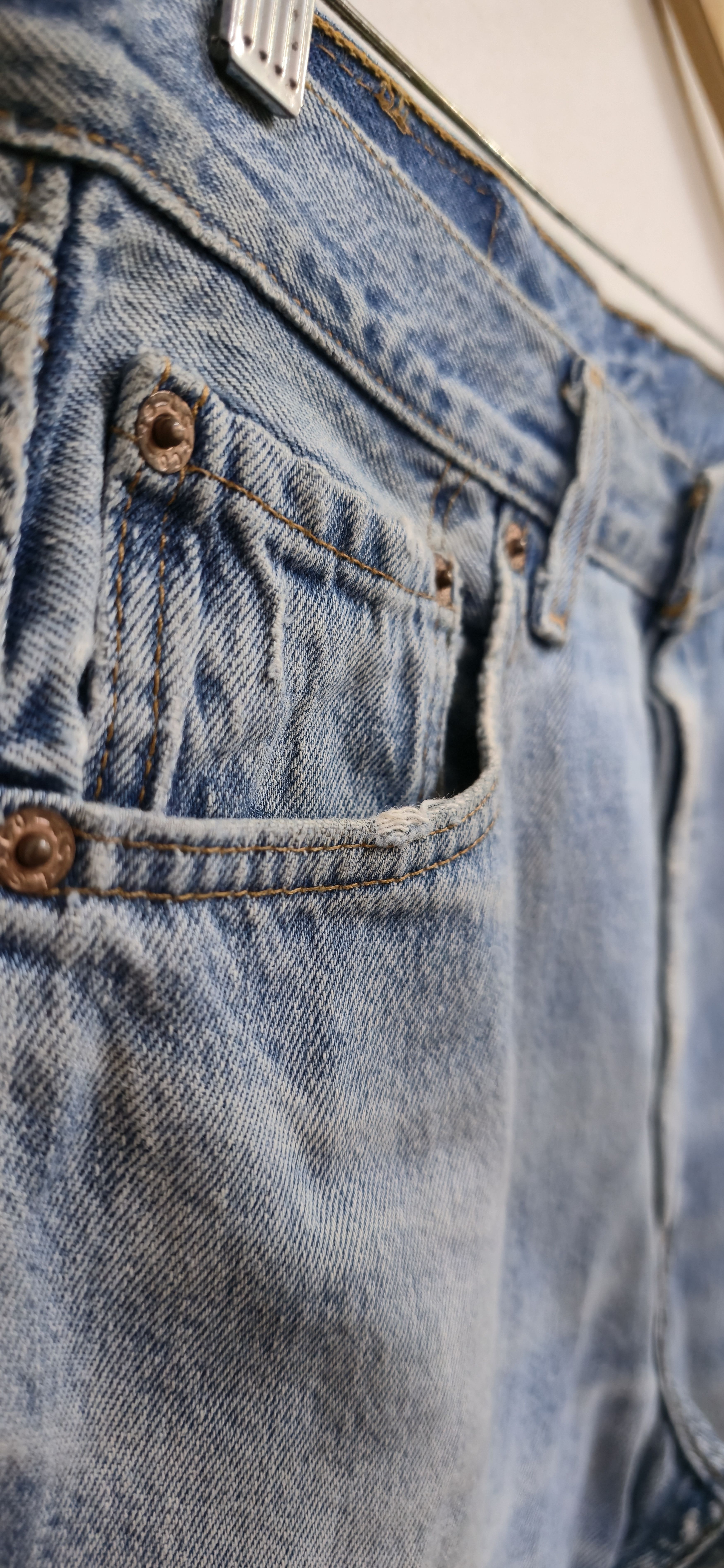 Levi's Vintage Clothing Vintage Levi's 501 Jeans Straight Leg Denim (W34 L29) Size US 34 / EU 50 - 11 Thumbnail