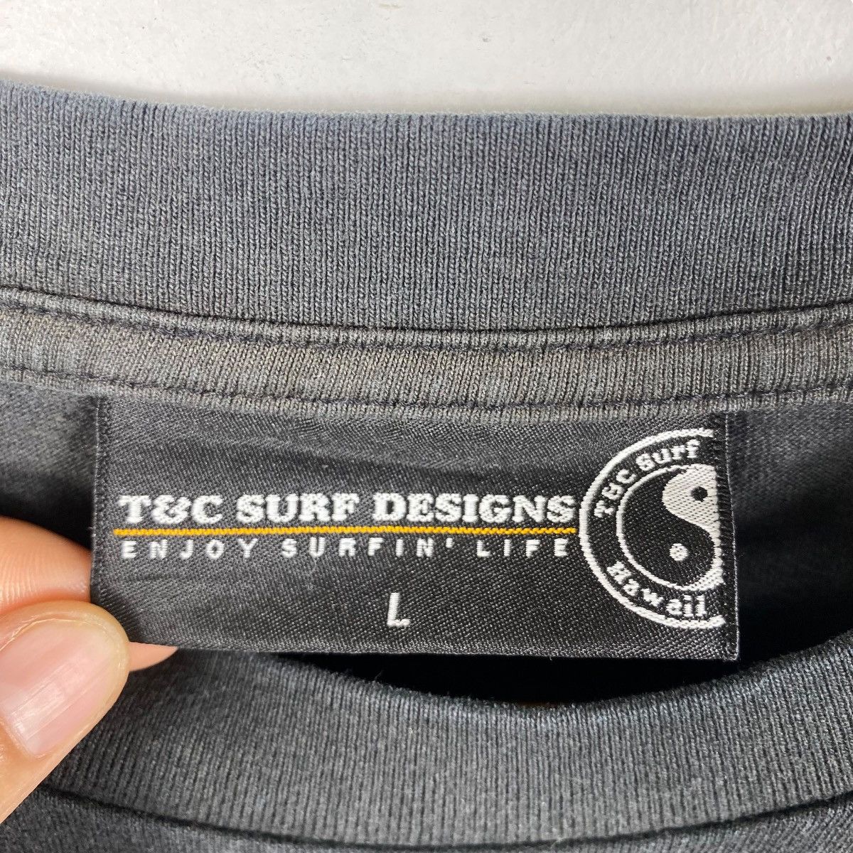 Vintage Vintage 90's T&C Surf Designs Pearl City Hawaii Graphic Tee Size US L / EU 52-54 / 3 - 6 Thumbnail