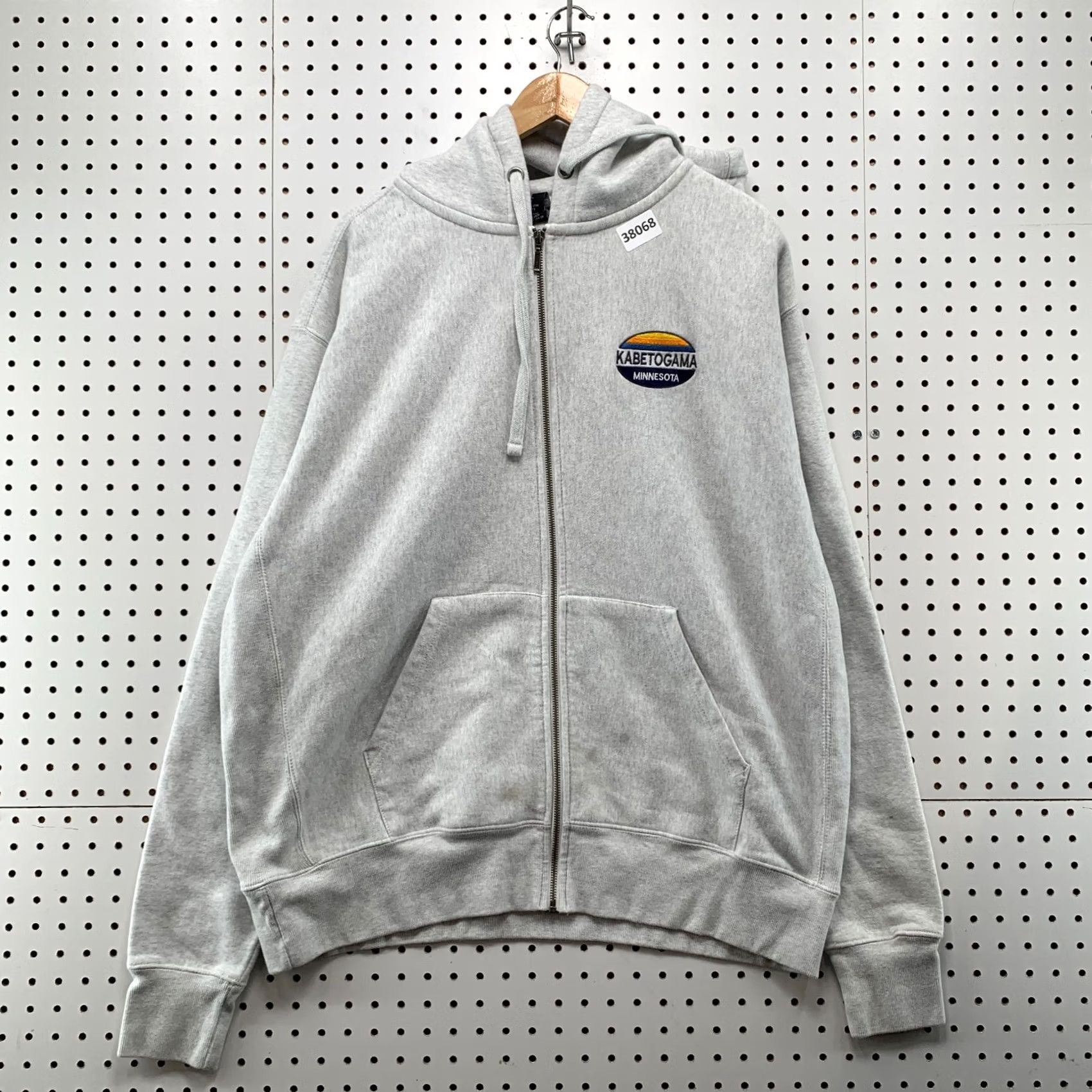Vintage VINTAGE Kabetogama Minnesota Hoodie Zip Sweatshirt Mens XL Gray Heavyweight Champion Reverse Weave Outdoor 26x28 Mens Size US XL / EU 56 / 4 - 2 Thumbnail