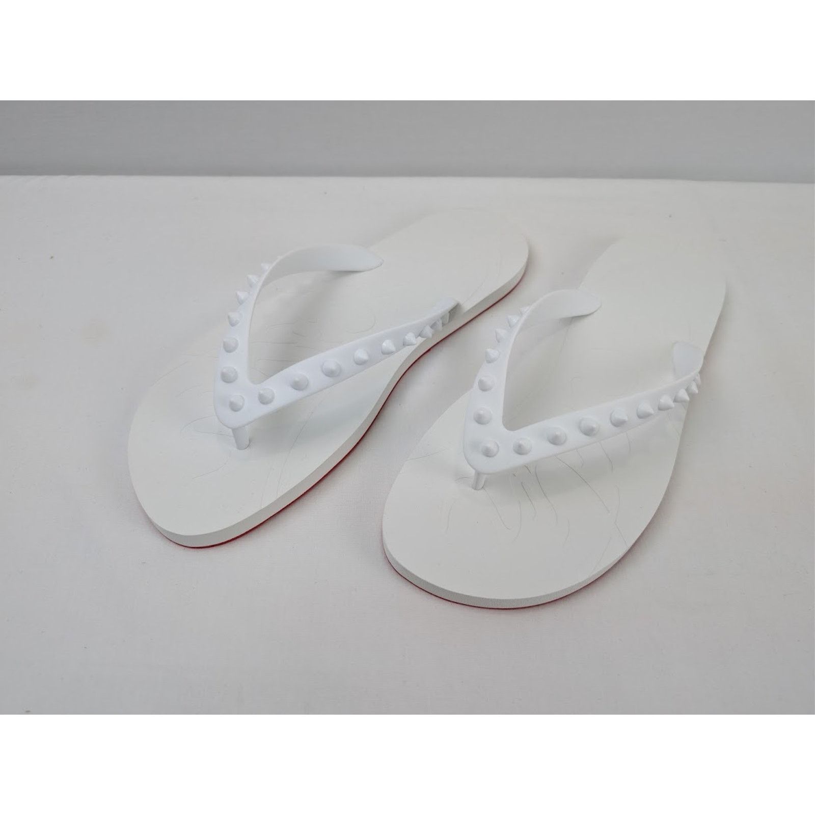 Christian Louboutin o1rshd1 Loubi Flip Flat Slippers in White Size US 8 / EU 41 - 7 Thumbnail