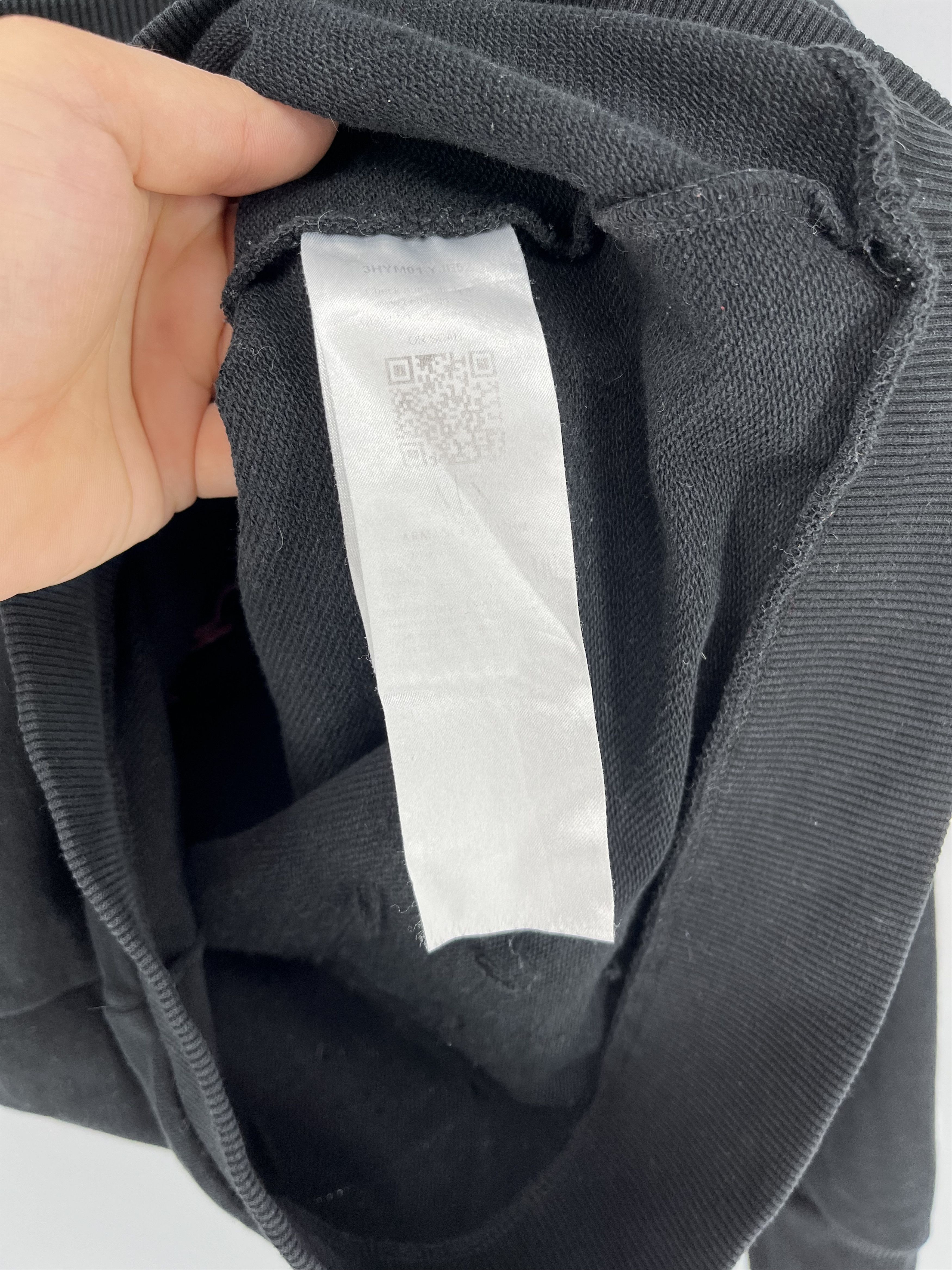 Armani × Emporio Armani × Giorgio Armani Vintage Armani Exchange Embroidery Distress Sweatshirt Size XS / US 0-2 / IT 36-38 - 8 Thumbnail
