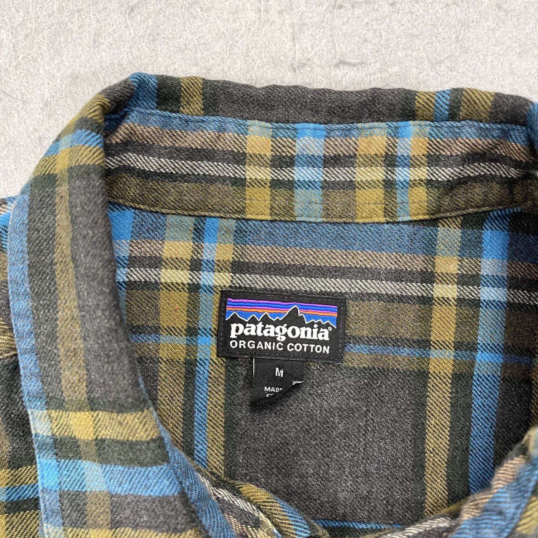 Patagonia Patagonia Shirt Mens Medium Brown Gray Fjord Flannel 100% Organic Cotton Plaid Shirt Mens Medium Brown Gray Fjord Flannel 100% Organic Cotton Plaid Size US M / EU 48-50 / 2 - 3 Thumbnail