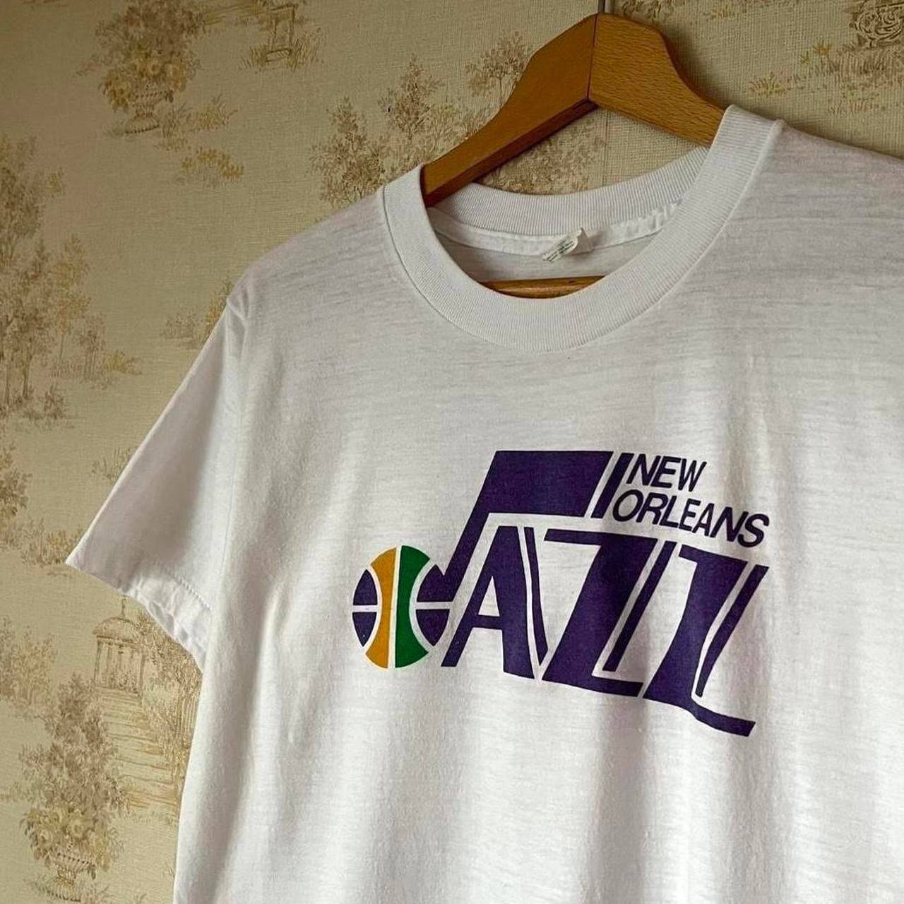 Vintage 1970s New Orleans Jazz NBA T-Shirt | Vintage | XL (20x30”) Size US XL / EU 56 / 4 - 3 Thumbnail