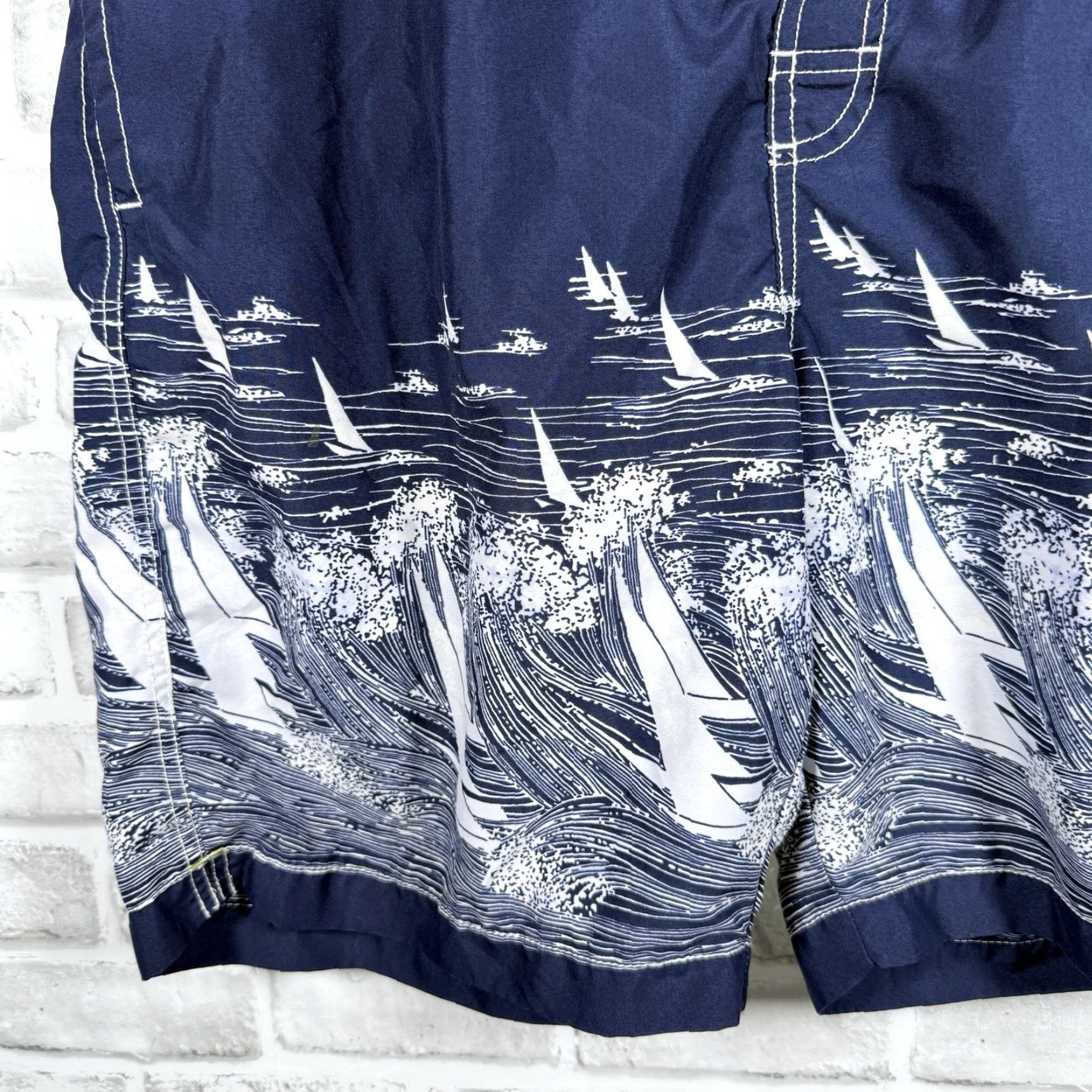 Reyn Spooner Reyn Spooner 100% Polyester Blue Swim Trunks Mens Size XL Size US 36 / EU 52 - 3 Thumbnail
