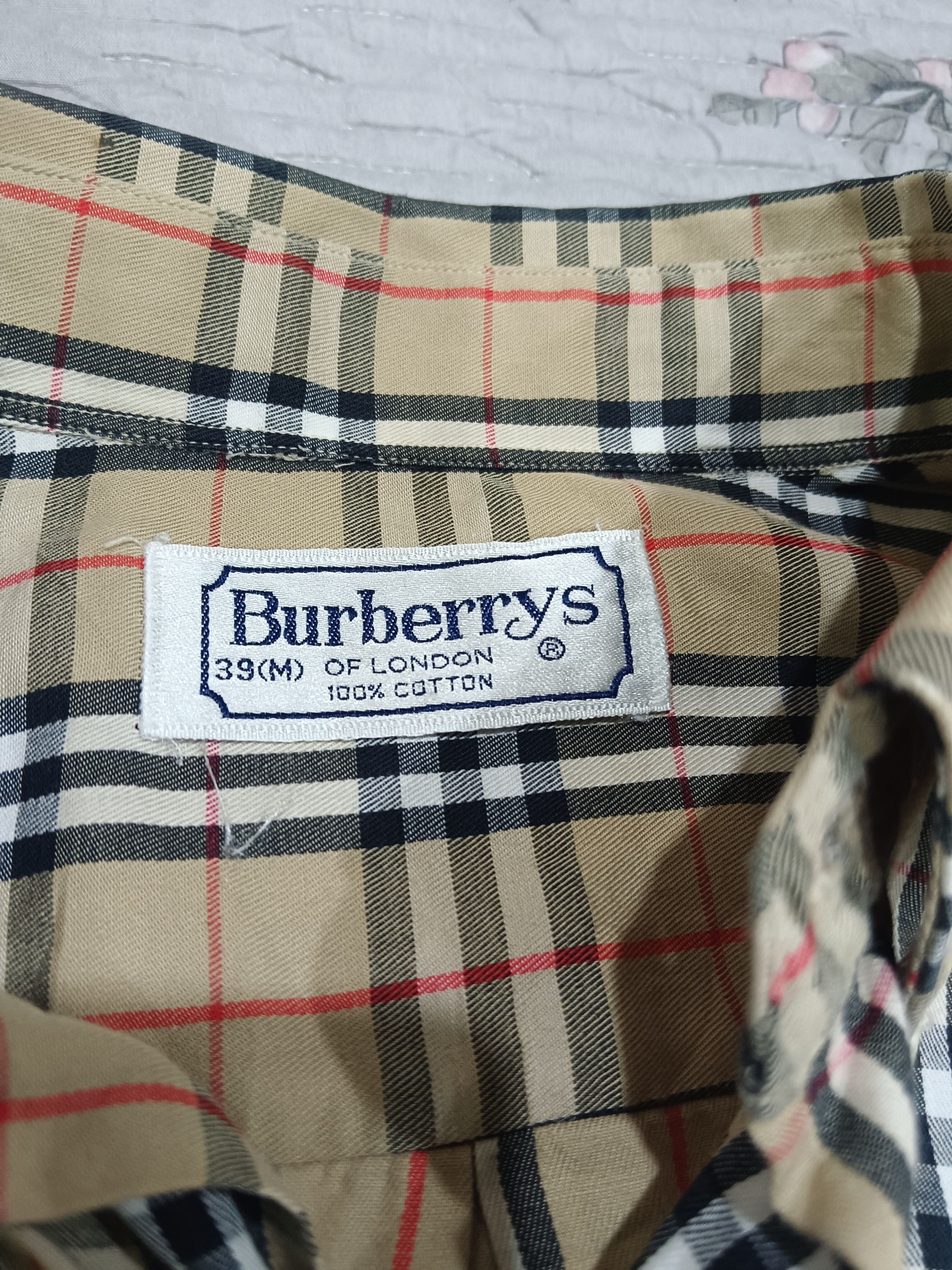 Burberry Burberry shirt novachecked Size US M / EU 48-50 / 2 - 6 Thumbnail
