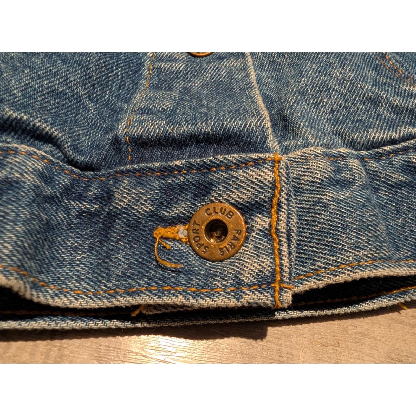 Denime VINTAGE Paris Sport Club Denim Crop Jacket Women L 90s Boho Grunge Trucker Blue Button-Up Size L / US 10 / IT 46 - 5 Thumbnail