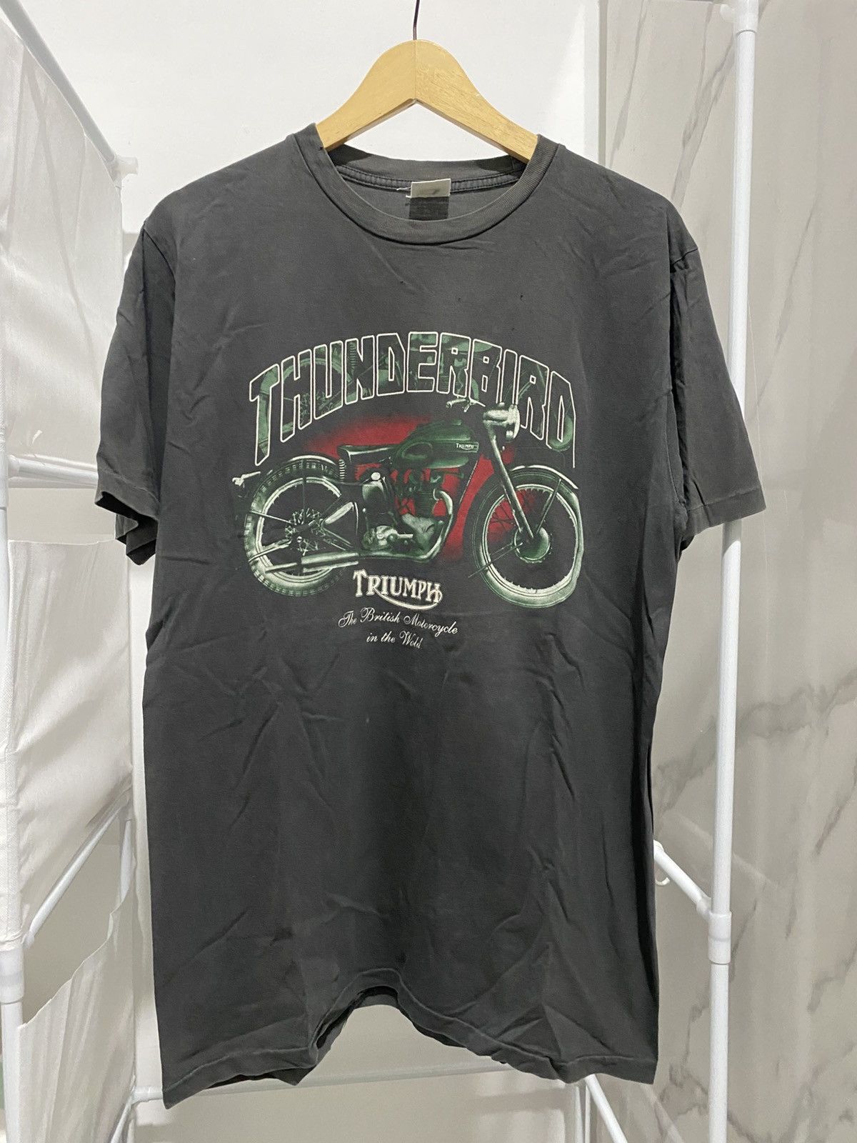 Vintage Vintage Triumph Motorcycle Tshirt Size US XL / EU 56 / 4 - 1 Thumbnail