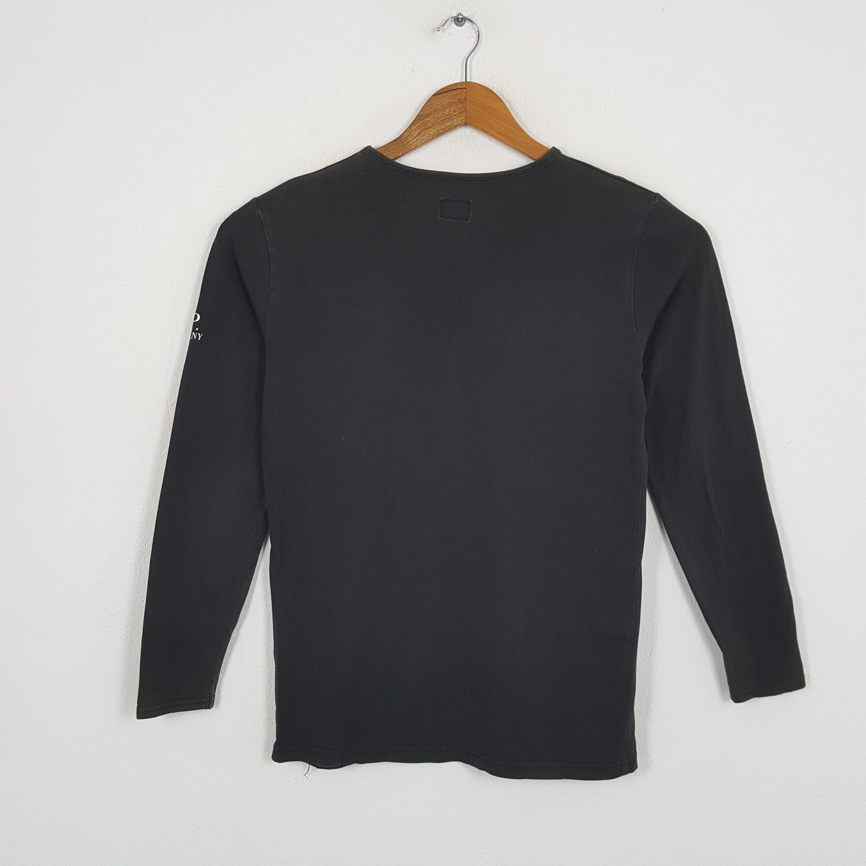 C.P. Company × Vintage Vintage C.P. COMPANY Italian Brand T-Shirt Size S / US 4 / IT 40 - 3 Thumbnail