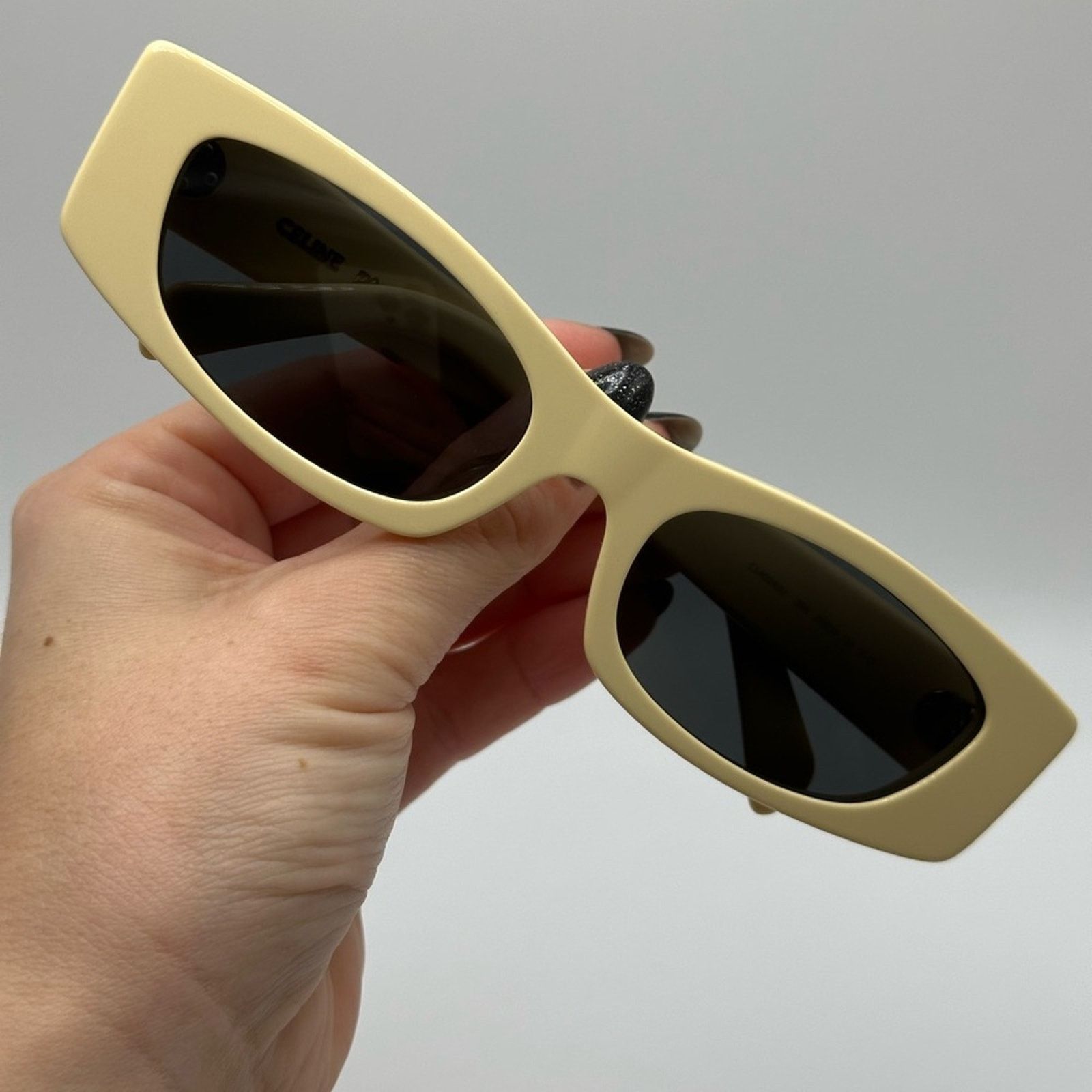 Celine CELINE Sunglasses CL40245U 5539A Shiny Butter Beige Grey Size ONE SIZE - 8 Thumbnail