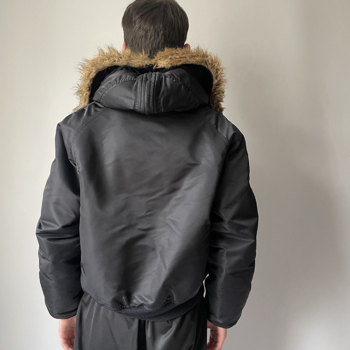 Alpha Industries Alpha Industries Vintage Archive Bomber Jacket Black Mens Size US S / EU 44-46 / 1 - 7 Thumbnail