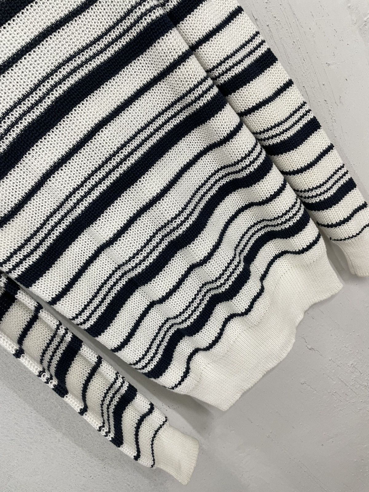 GOSTAR DE FUGA Gostar De Fuga Stripe GOA Tassi Assymetrical Style Knitwear Size US L / EU 52-54 / 3 - 10 Thumbnail