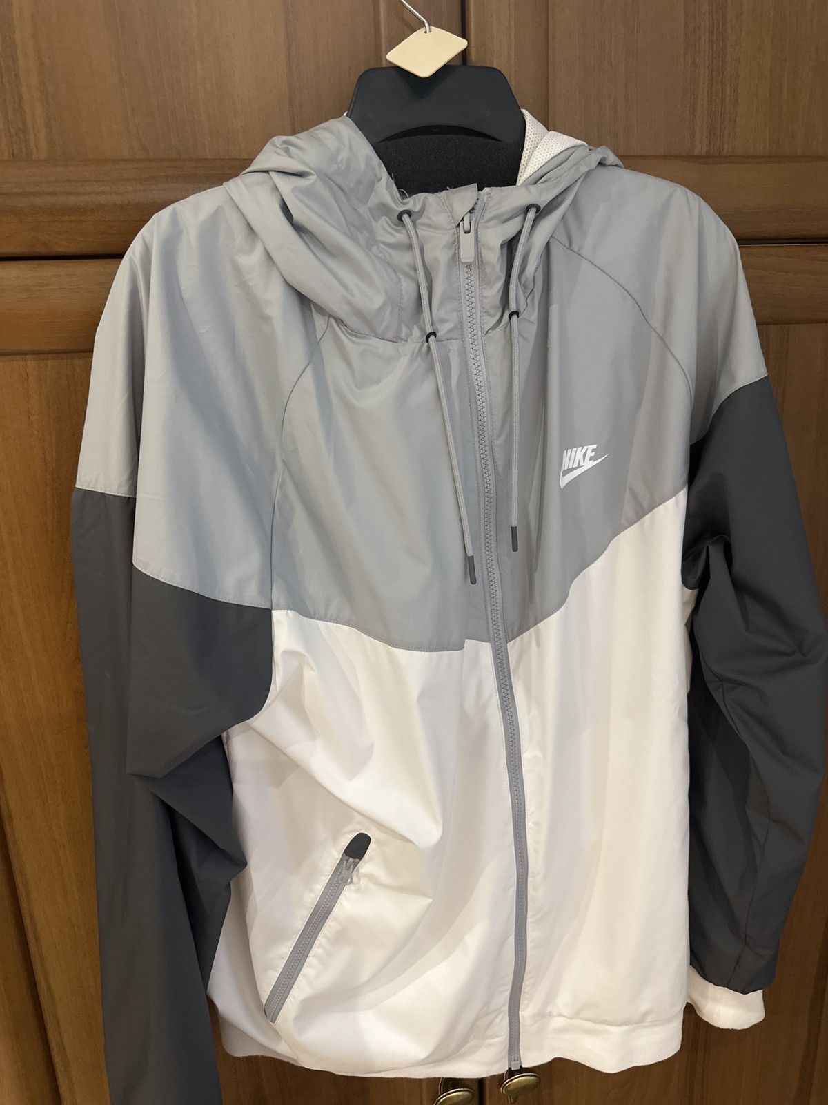 Nike Men’s jacket Nike Sportswear Windrunner with hood Size US XL / EU 56 / 4 - 1 Thumbnail