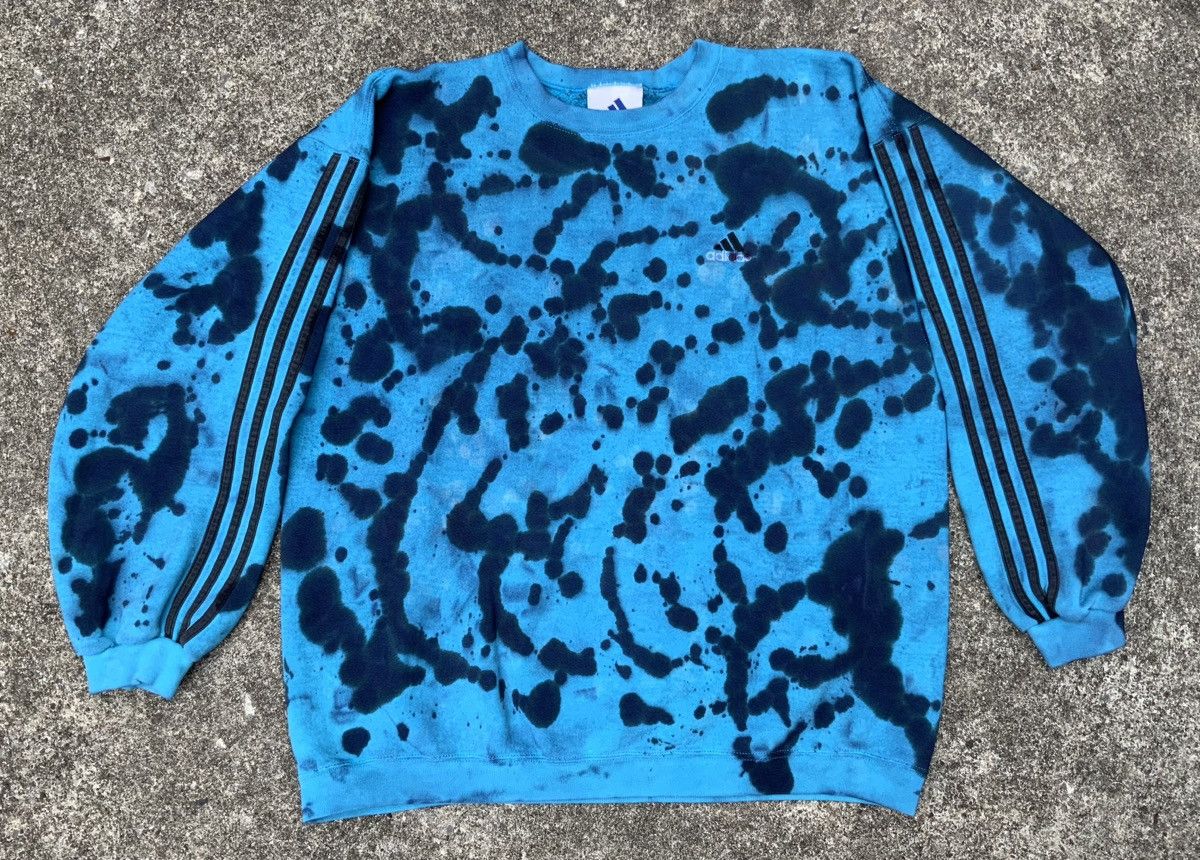Adidas × Vintage Vintage 90s Adidas Tie Dye Light Blue Crewneck Size L USA Size US L / EU 52-54 / 3 - 1 Thumbnail