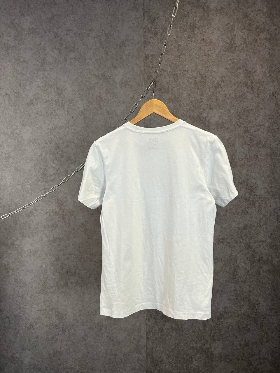 Kaws × Uniqlo Kaws x Uniqlo cult tee Size US XS / EU 42 / 0 - 7 Thumbnail