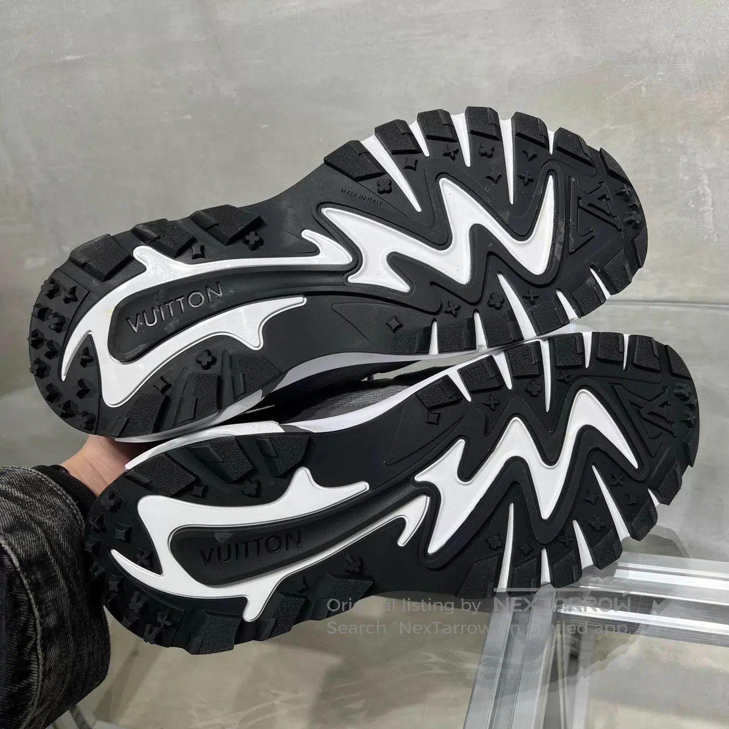 Louis Vuitton Gray Lowtop Sneakers Size 9. Size US 9 / EU 42 - 7 Thumbnail