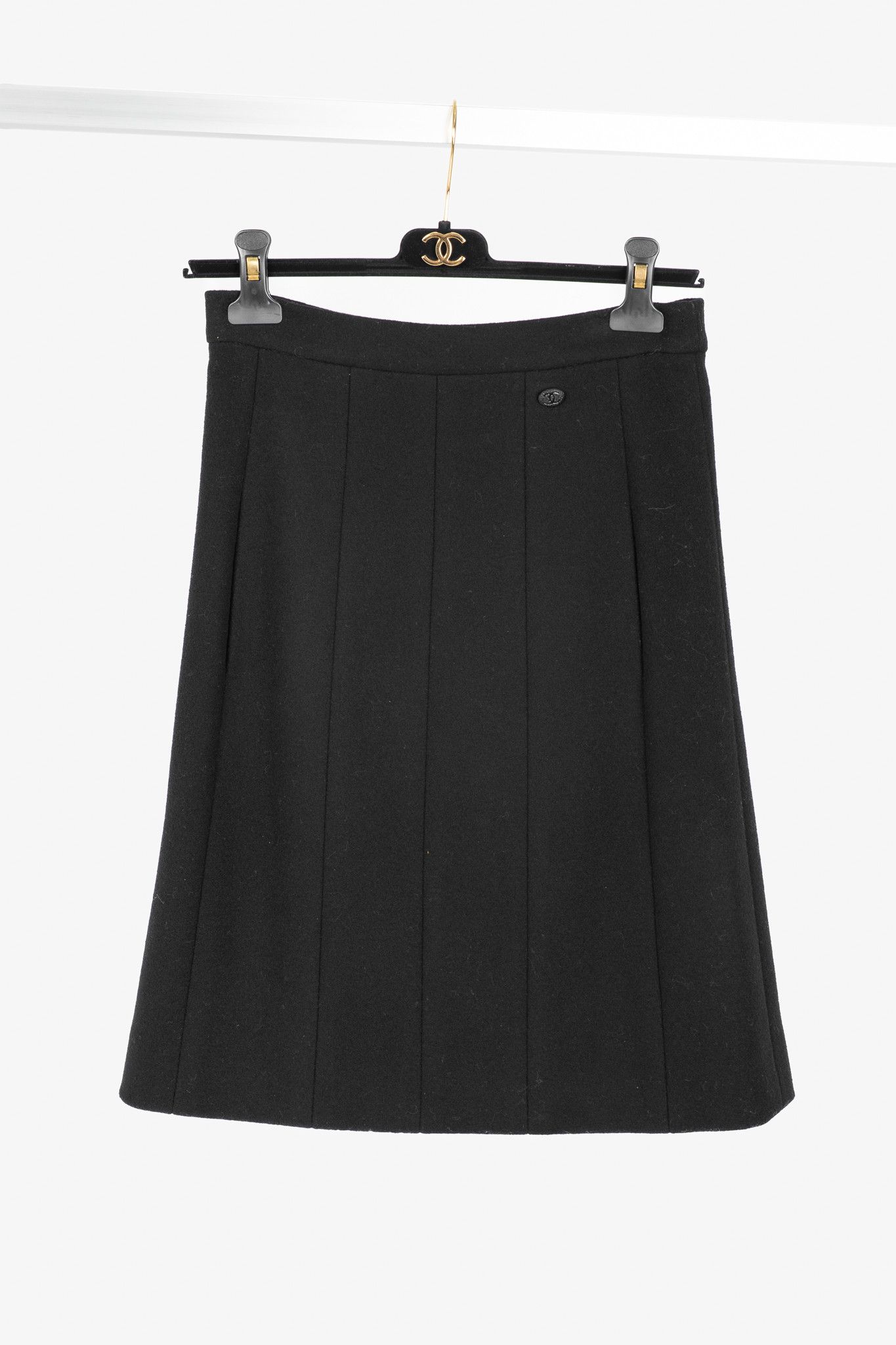 Chanel Chanel Black Wool-Blend Panelled A-Line Knee-Length Skirt Size 26" / US 2 / IT 38 - 1 Thumbnail