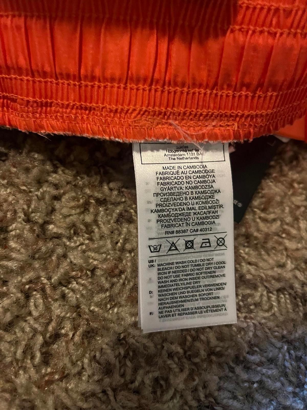 Adidas Palace Adidas Palace Juventus Fourth Goalkeeper Short Orange Size US 30 / EU 46 - 8 Thumbnail