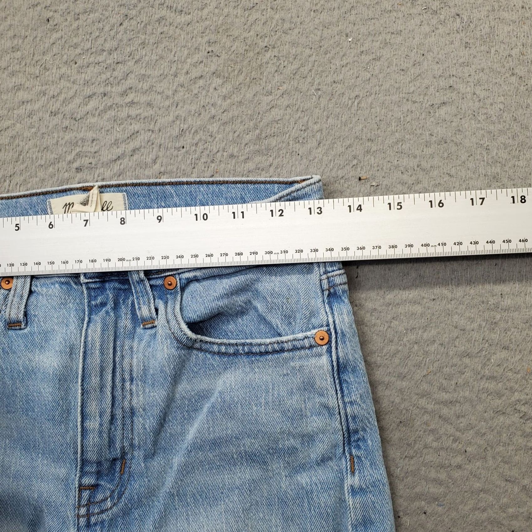Madewell Madewell Crop Jeans Womens 24 Blue Denim Slim Fit High Rise Distressed Basic Five-Pocket Design Hem Cropped Size 24 Womens Jeans Size 42" / US 20 - 6 Thumbnail