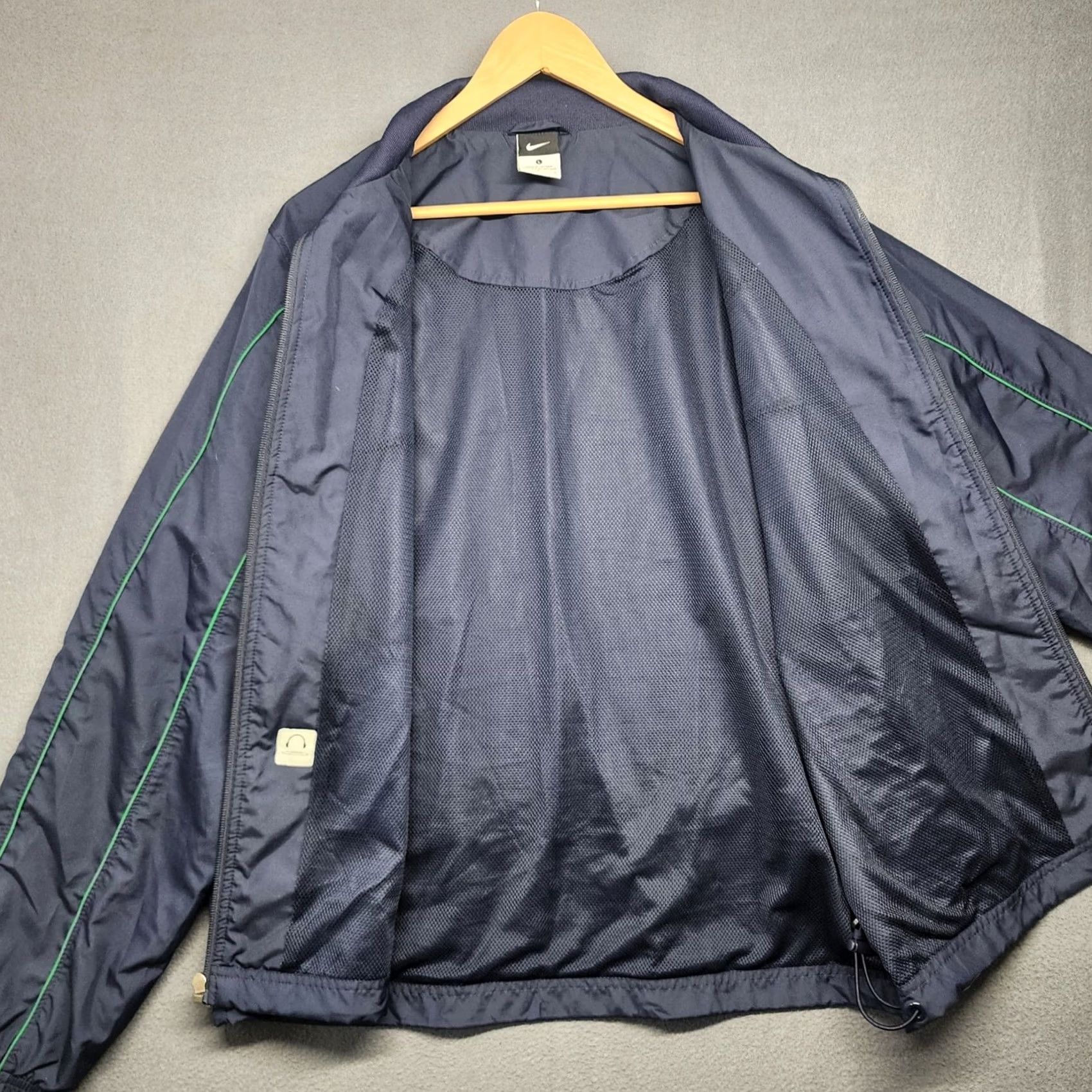 Nike Nike Windbreaker Jacket Mens Large Navy Blue Full Zip Lined Sport Culture Size US L / EU 52-54 / 3 - 3 Thumbnail