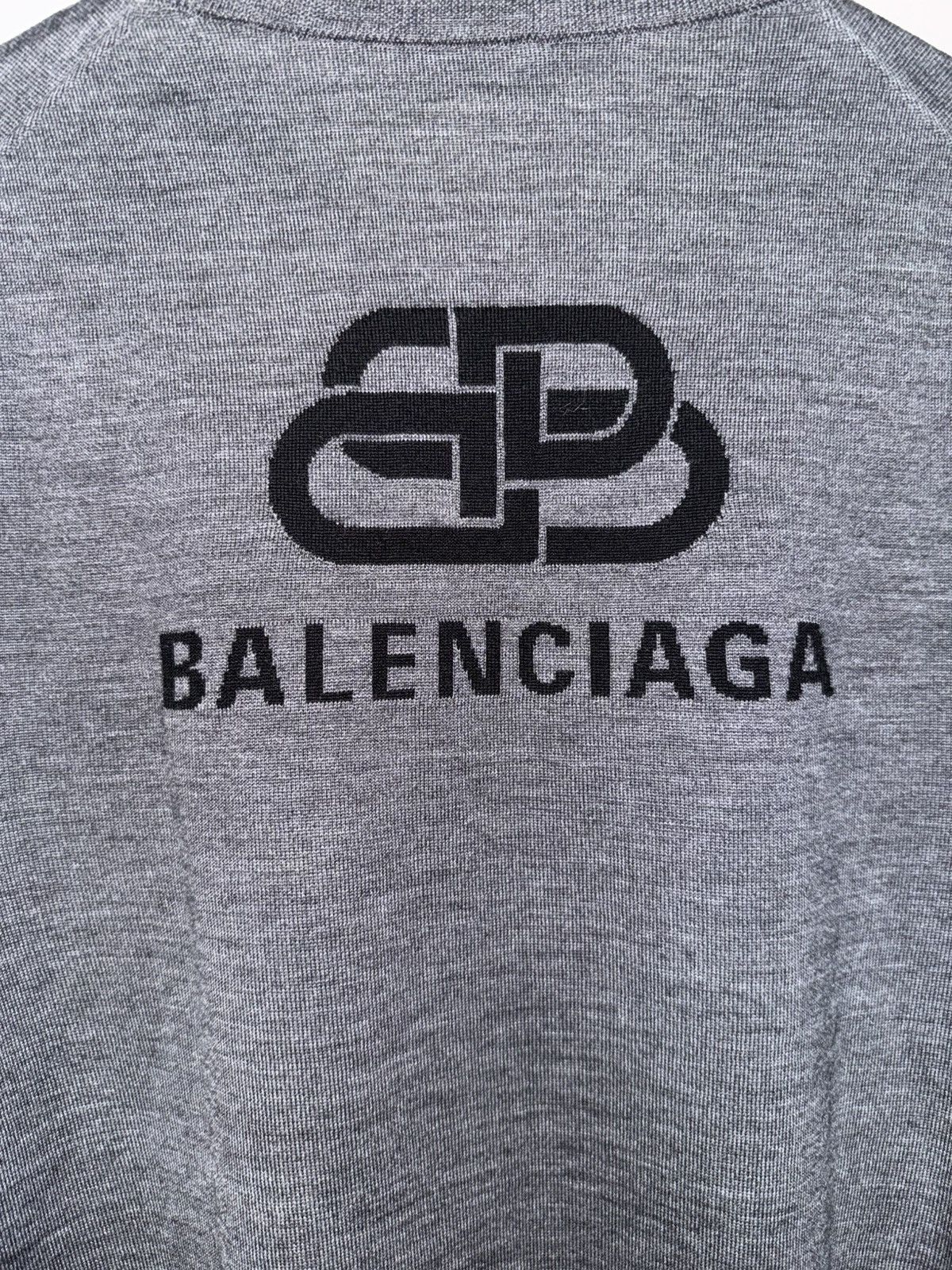 Balenciaga Balenciaga Virgin Wool Logo Back Sweater S Made in Italy Size US S / EU 44-46 / 1 - 3 Thumbnail