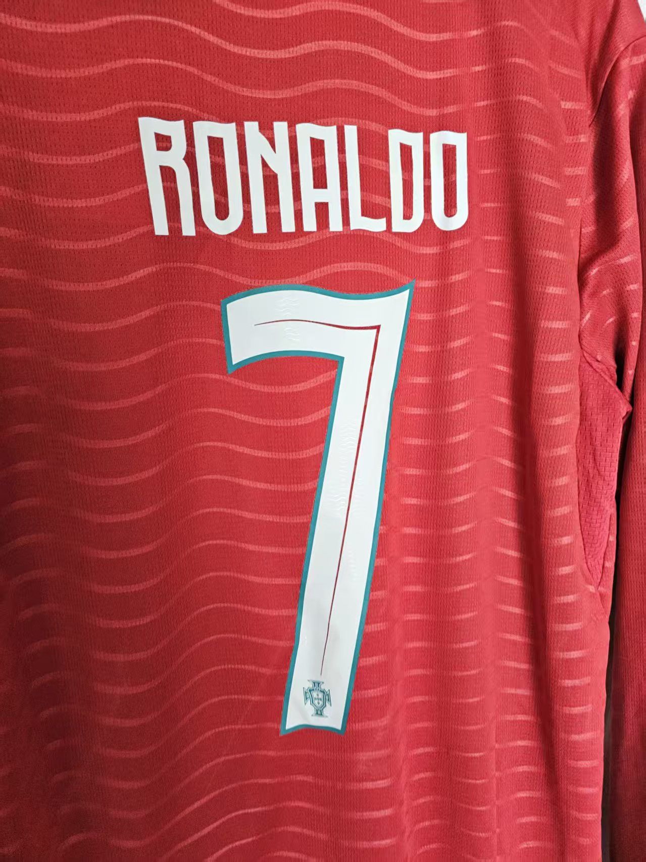 Other C Ronaldo Jersey 2026 Portugal World Cup Home XL Size US XL / EU 56 / 4 - 5 Thumbnail