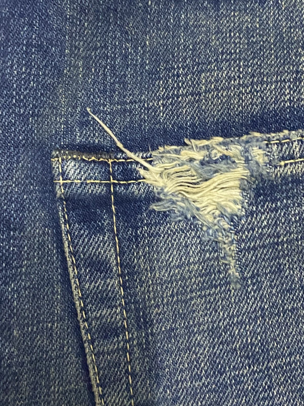 Levi's Vintage Levis Japan Mud Wash Rusty Distressed Loose Jeans Size US 33 - 13 Thumbnail