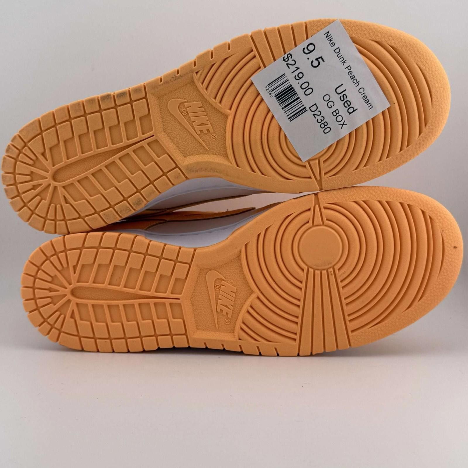 Nike og box Nike Dunk Peach Cream 9.5 Used OG Box D2380 Size US 9.5 / EU 42-43 - 6 Thumbnail