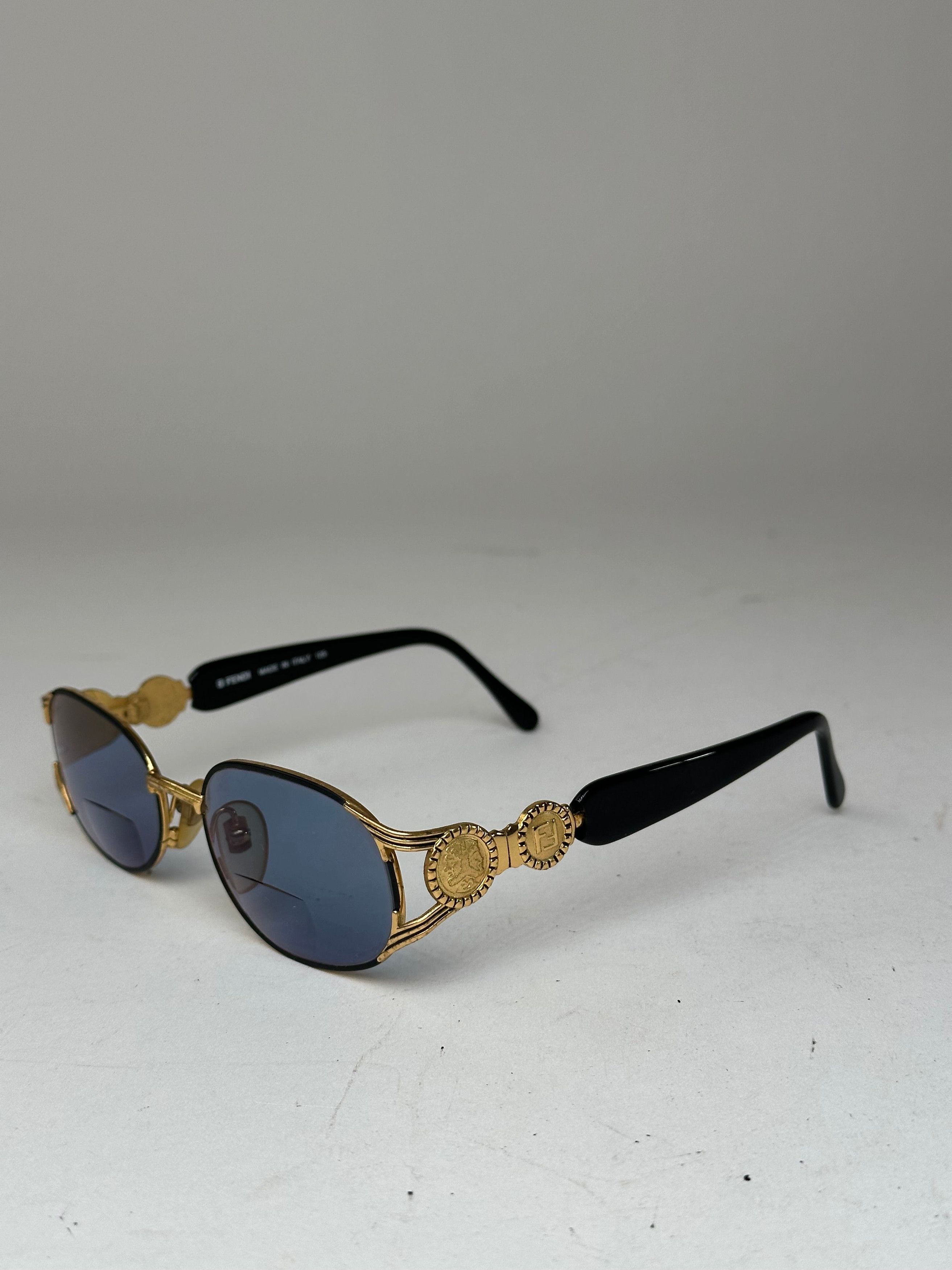 Fendi Vintage Roma Sunglasses Black Gold Blue Size ONE SIZE - 1 Thumbnail