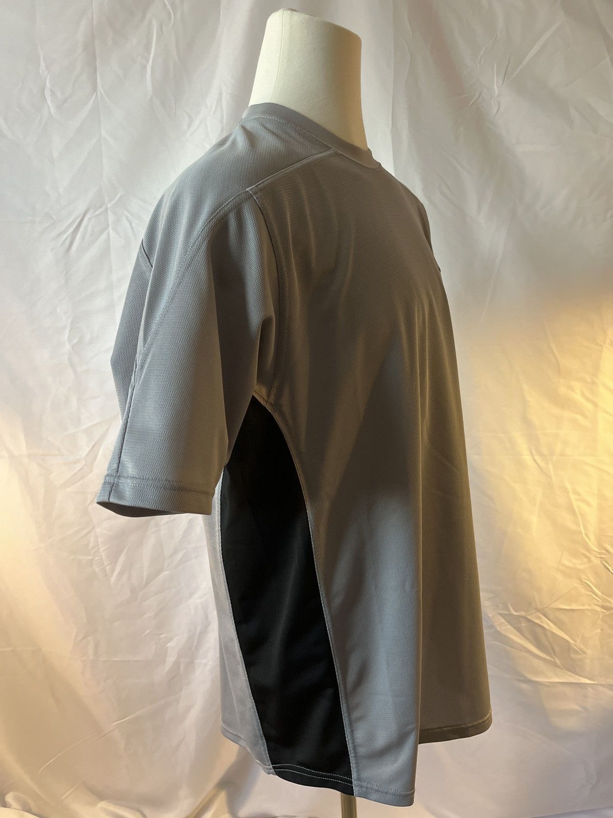 Vintage Nike Sportswear Jersey Vintage Streetwear Y2K Size US XL / EU 56 / 4 - 2 Thumbnail