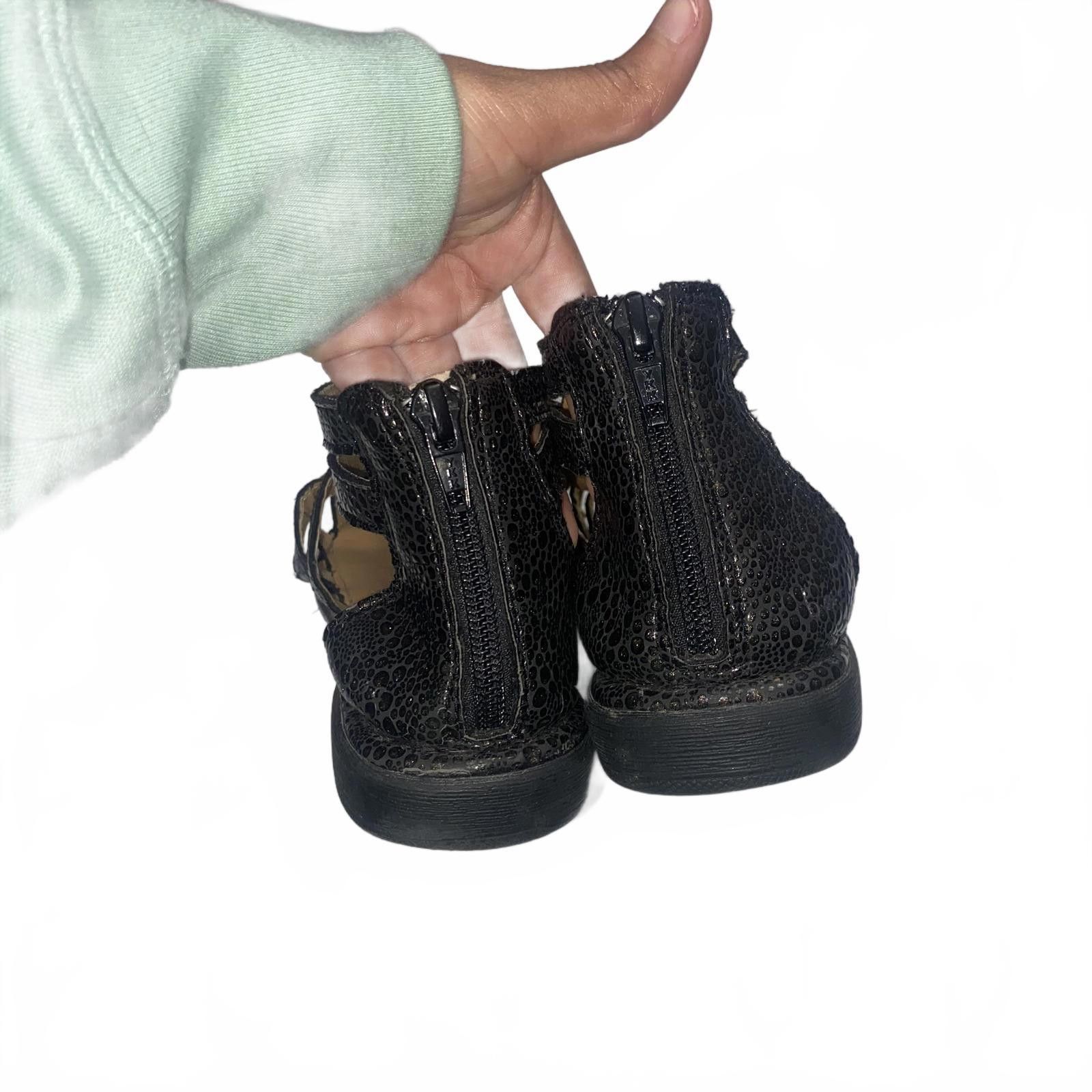 Boc B.O.C Black Gladiator Sandals Size 6 Faux Leather Strappy Size US 6 / IT 36 - 3 Thumbnail