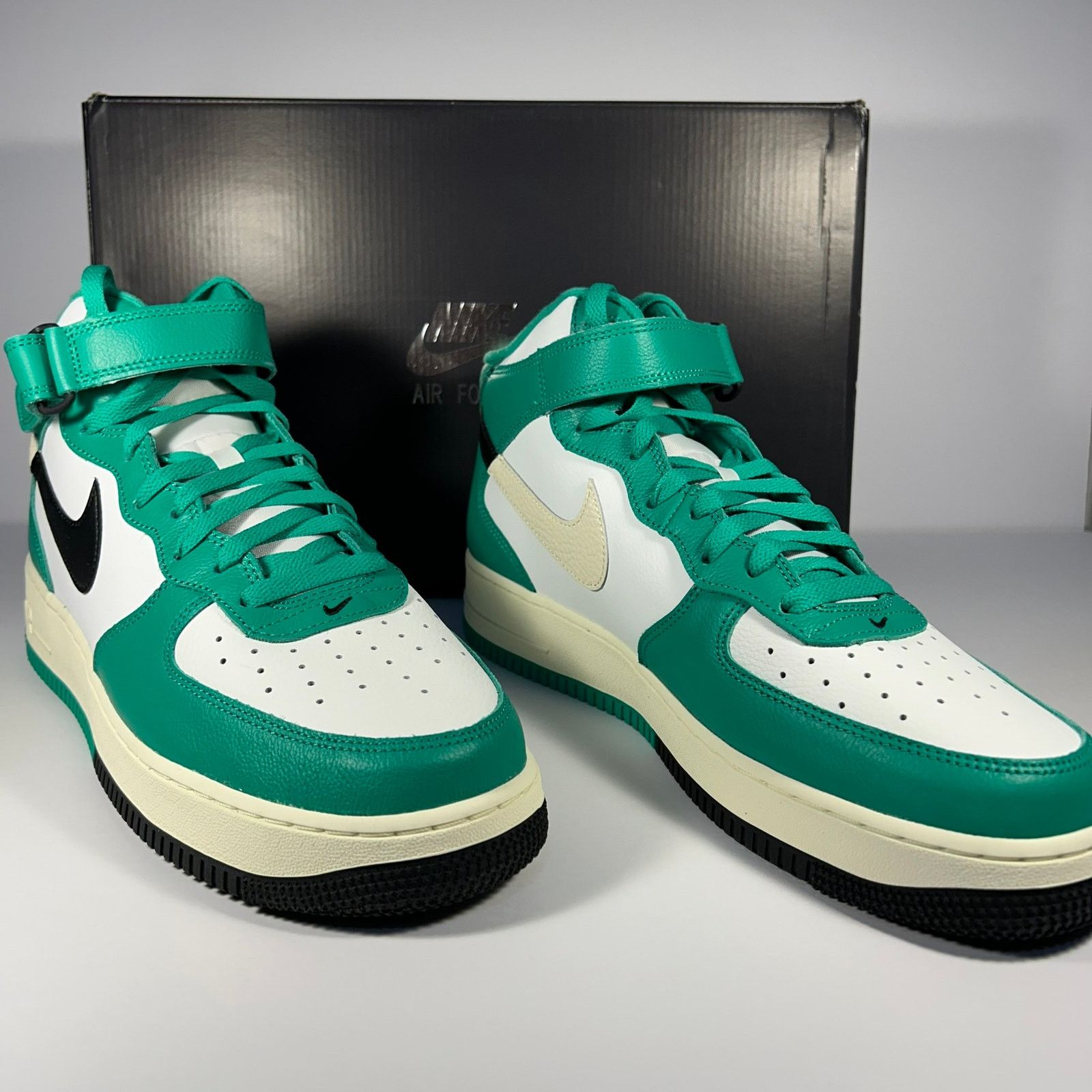 Nike Nike Air Force 1 Mid '07 LV8 White/Black/Stadium Green Sz 12 Size US 12 / EU 45 - 3 Thumbnail