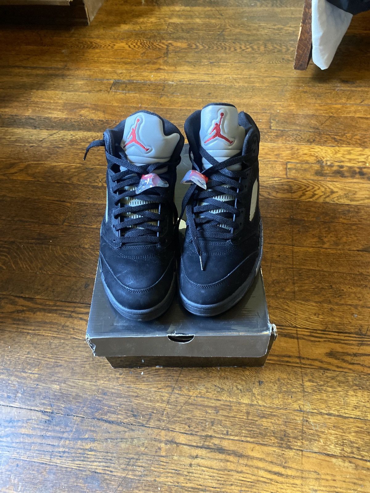 Jordan Brand 2011 Air Jordan 5 Retro - Metallic 5’s Size US 10.5 / EU 43-44 - 4 Thumbnail