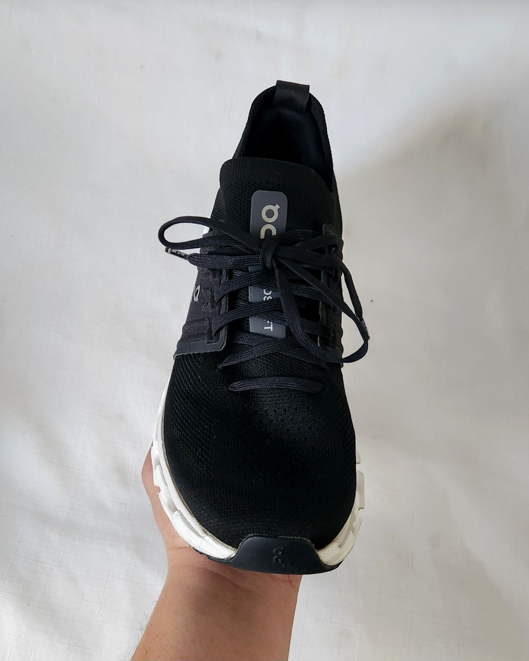 On On Cloud Swift 3 running sneakers Black white SZ 10 Women's Size US 10 / IT 40 - 2 Thumbnail
