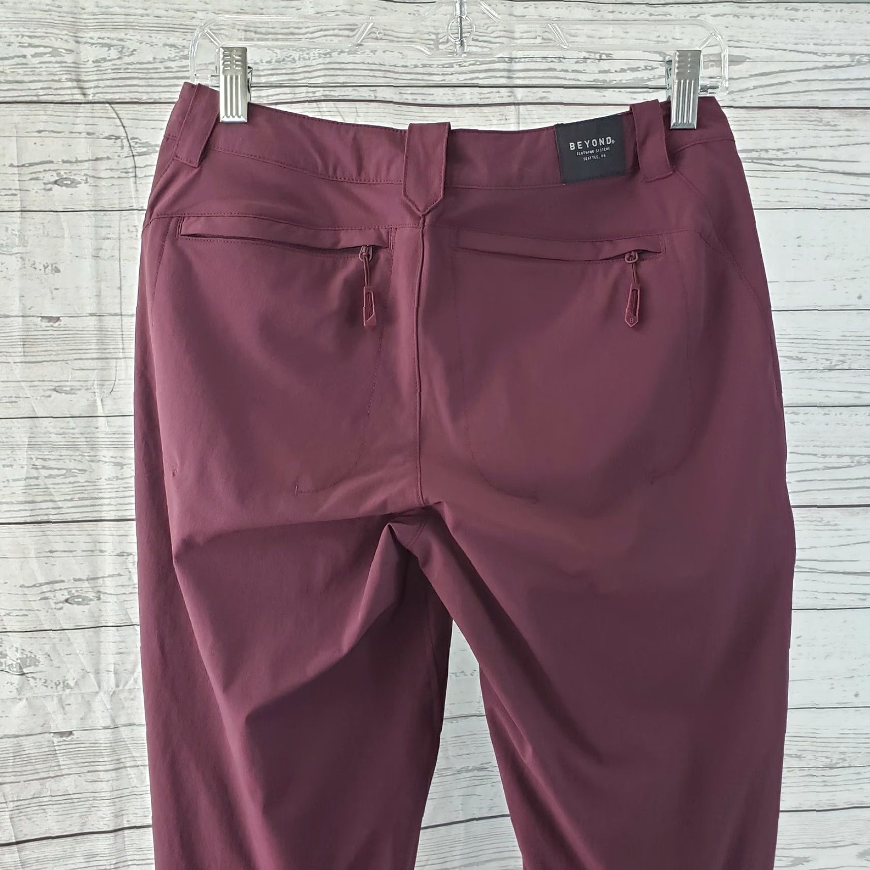 Vintage Beyond Clothing Sojourn Jogger Pants Womens 2 Short Burgundy Mid Rise Zip Nylon Blend Solid 26in Inseam Womens Jogger Pants Size 26" / US 2 / IT 38 - 4 Thumbnail