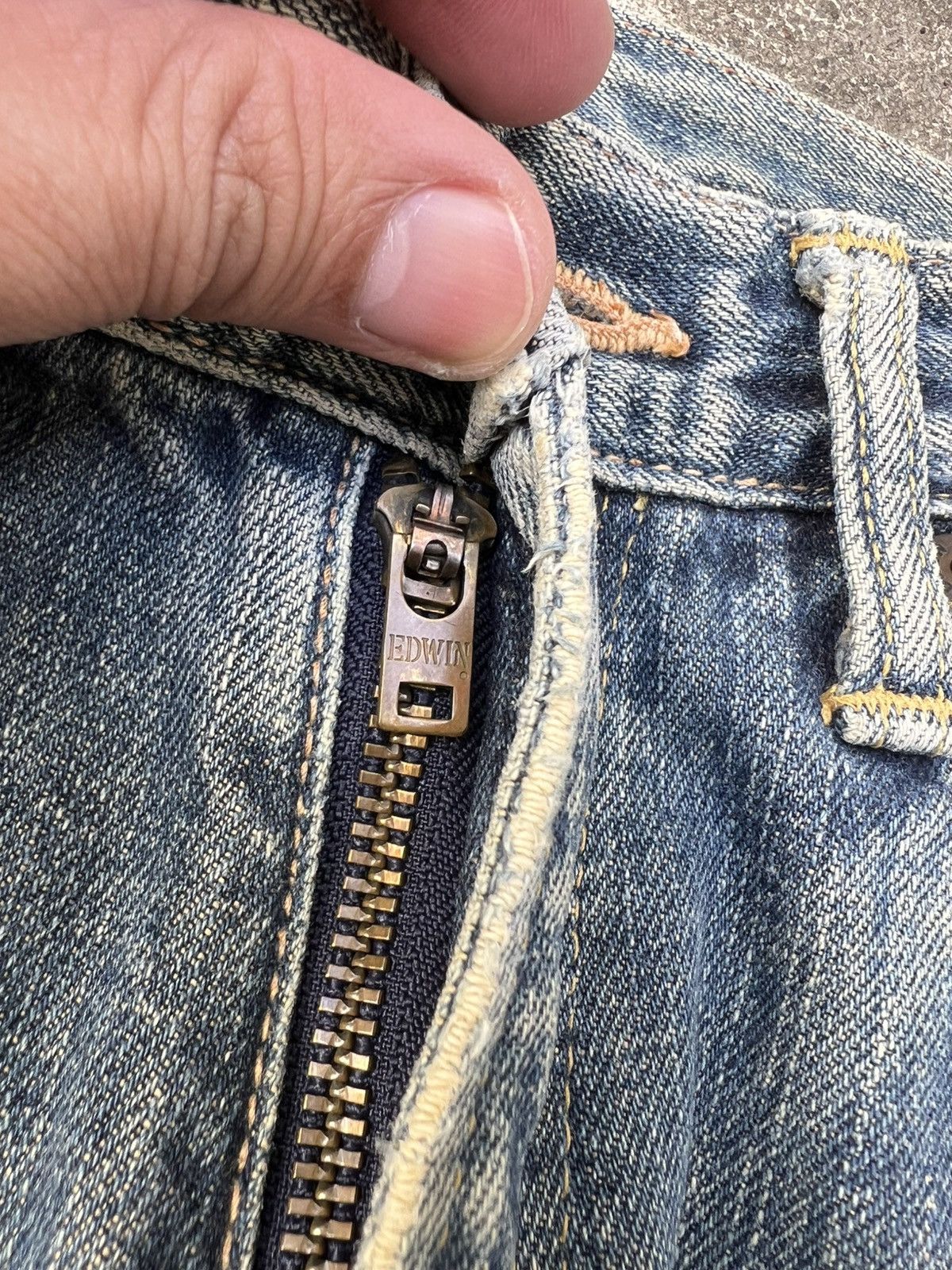 Edwin Vintage Edwin 505x Selvedge Distressed Mud Wash Jean Size US 30 / EU 46 - 14 Thumbnail