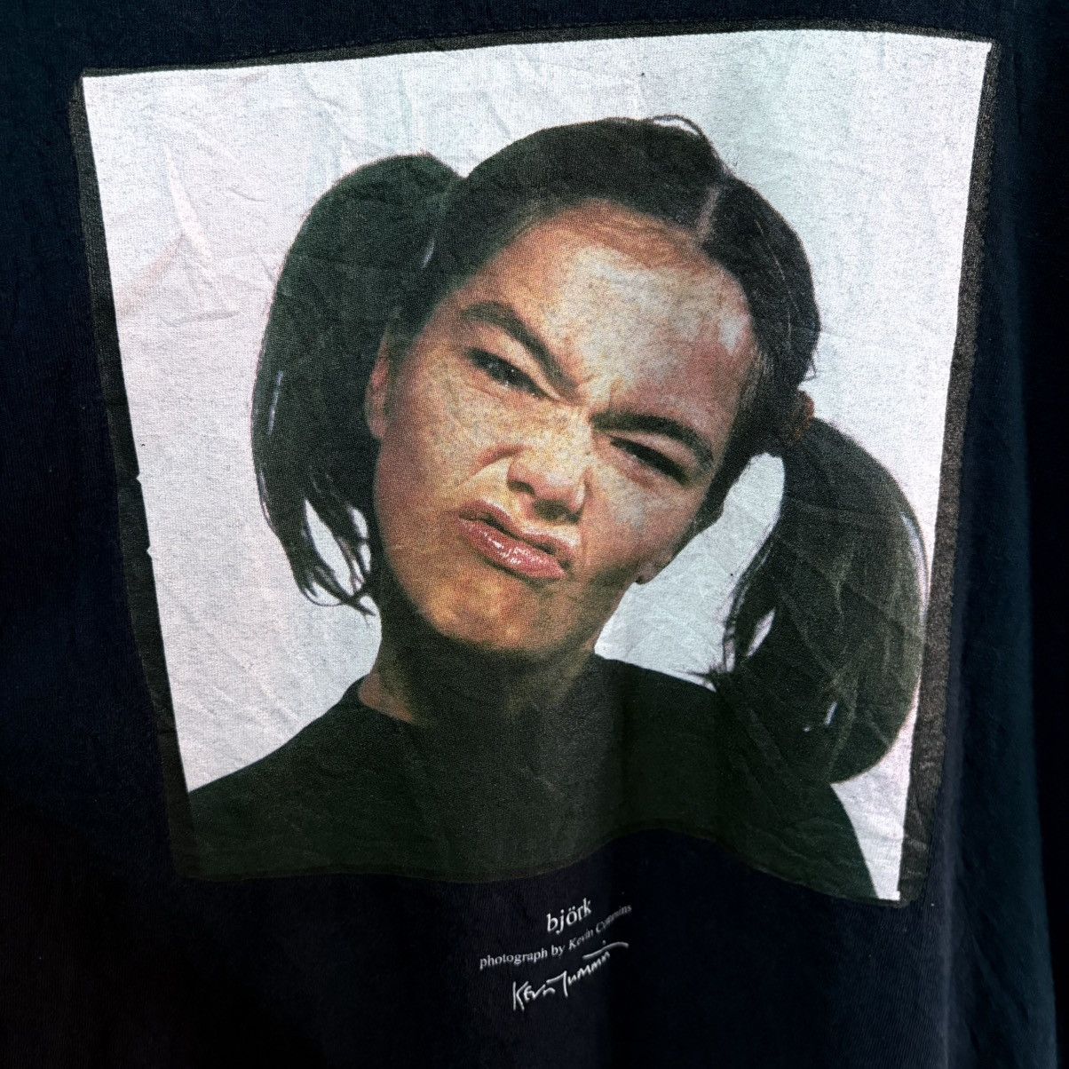 Band Tees Bjork x Kevin Cummins Journal Standard Japan exclusive tee Size US M / EU 48-50 / 2 - 2 Thumbnail