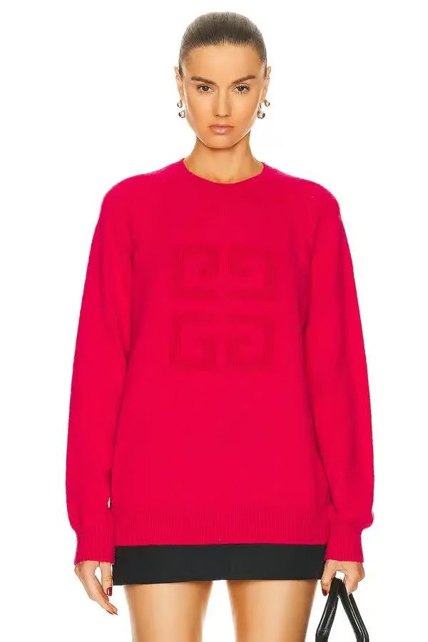 Givenchy o1w1db10325 Raglan Crew Neck Sweater in Fuchsia Size XS / US 0-2 / IT 36-38 - 1 Thumbnail