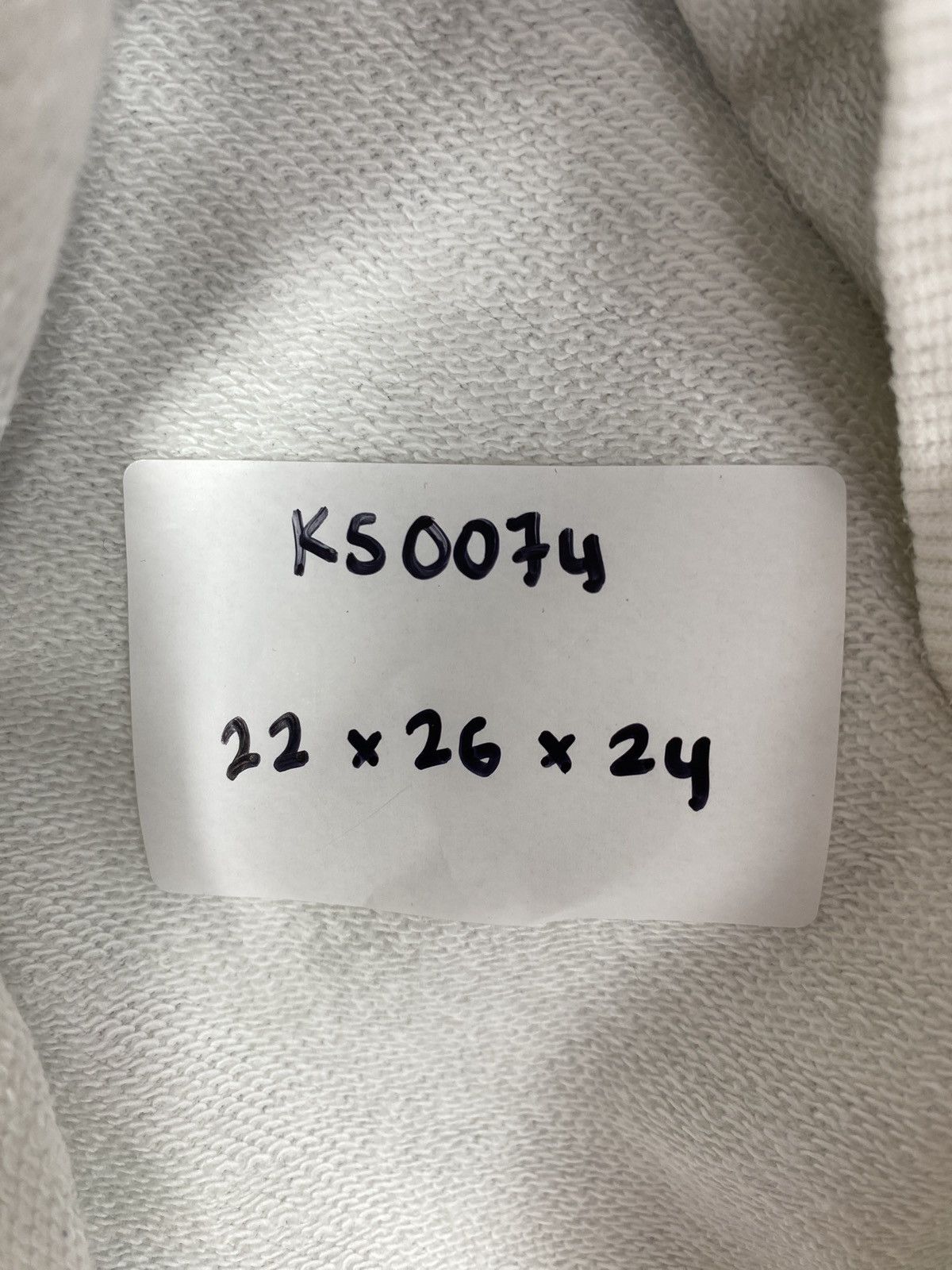 Kaws Vintage Uniqlo Kaws Peanuts Sweatshirts Size US M / EU 48-50 / 2 - 11 Thumbnail