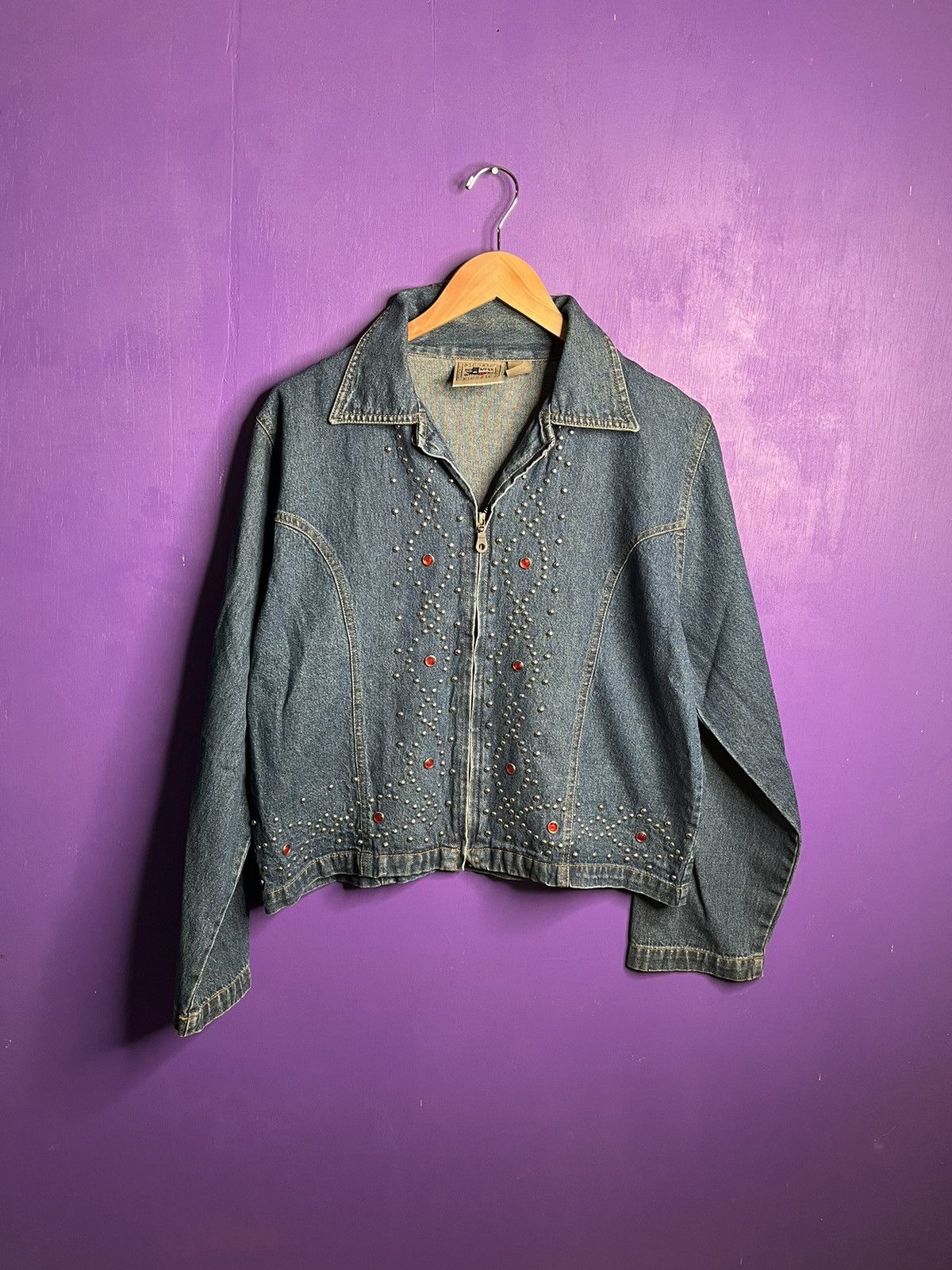 Vintage Vintage 00s don’t mess with Texas bedazzled denim jacket Size M / US 6-8 / IT 42-44 - 1 Thumbnail