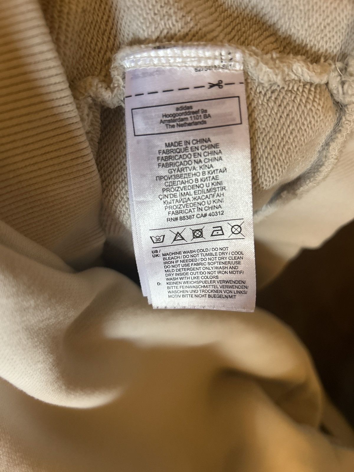 Adidas Adidas original sweater Size US L / EU 52-54 / 3 - 2 Thumbnail