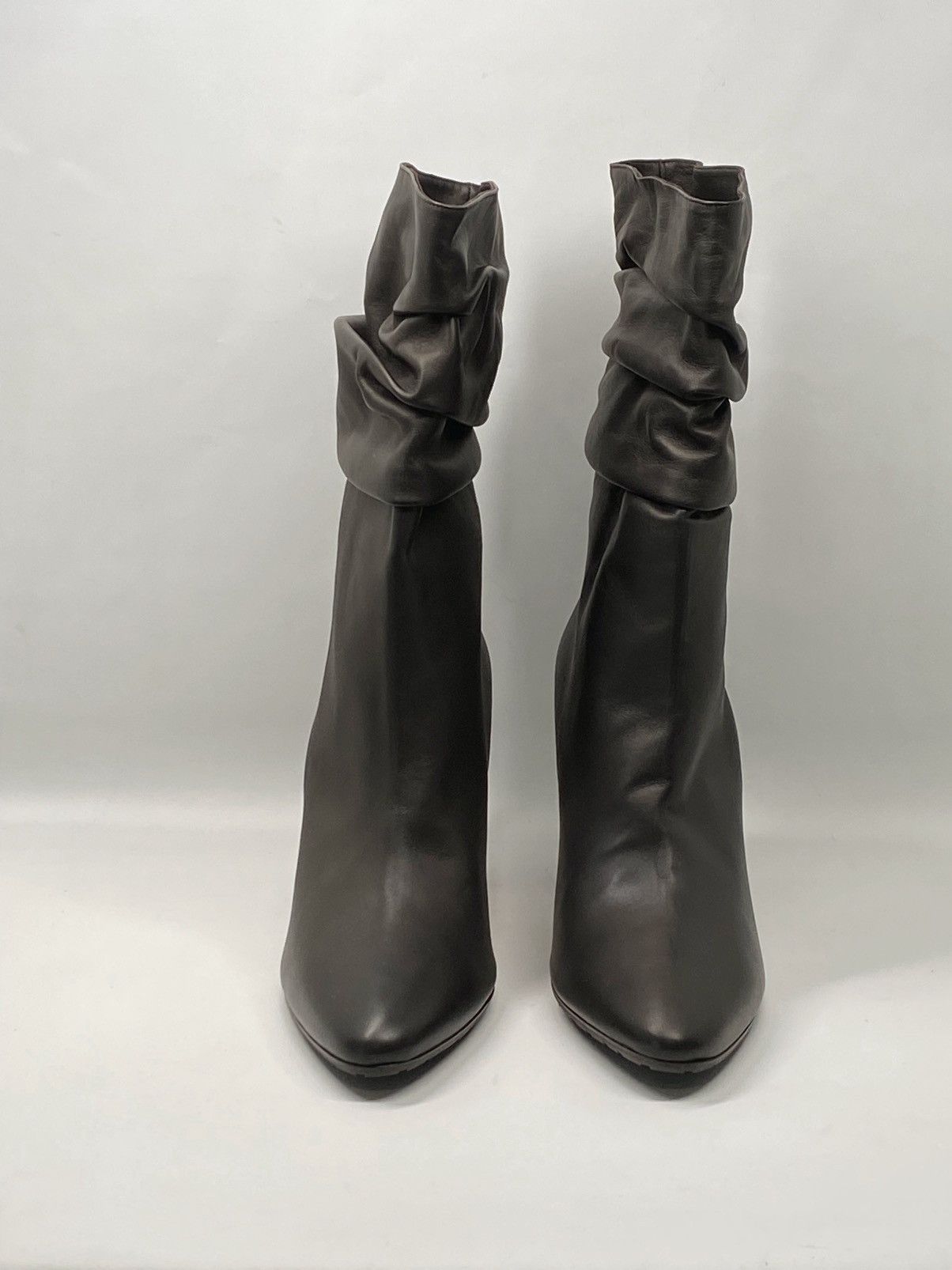 Manolo Blahnik Manolo Blahnik Calasso 90MM Ruched Leather Boots size 42 Size US 12 / IT 42 - 6 Thumbnail