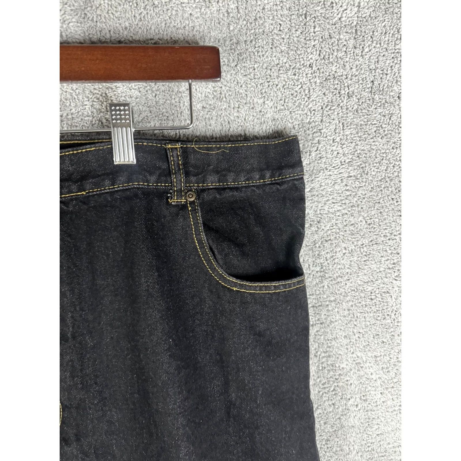 Vintage Duke Jeans Mens 44L Black Denim Straight Leg 100% Cotton Authentic Fit Zip Back Patch Pocket Jeans Size US 44 / EU 60 - 3 Thumbnail